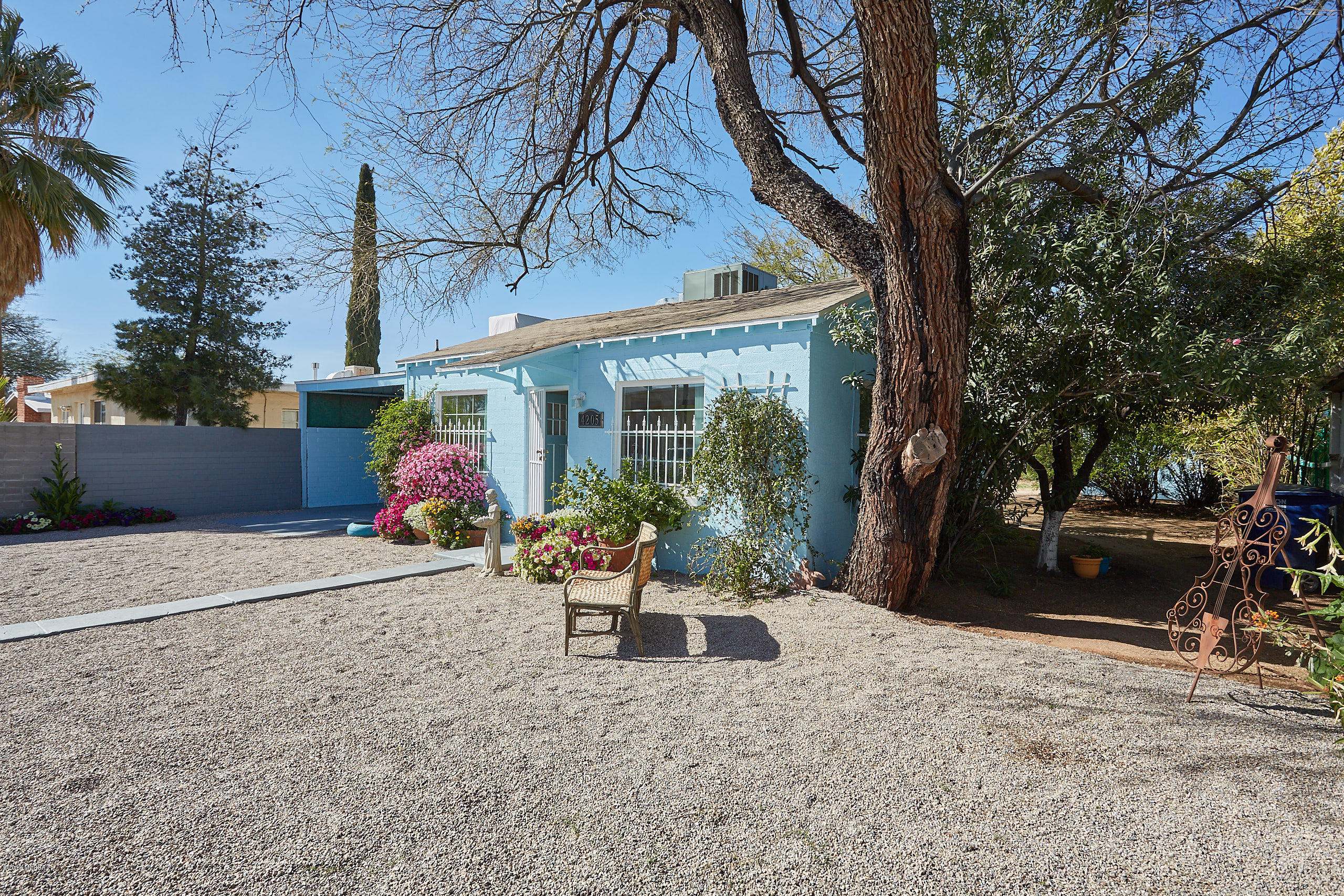 San Gabriel - Residential