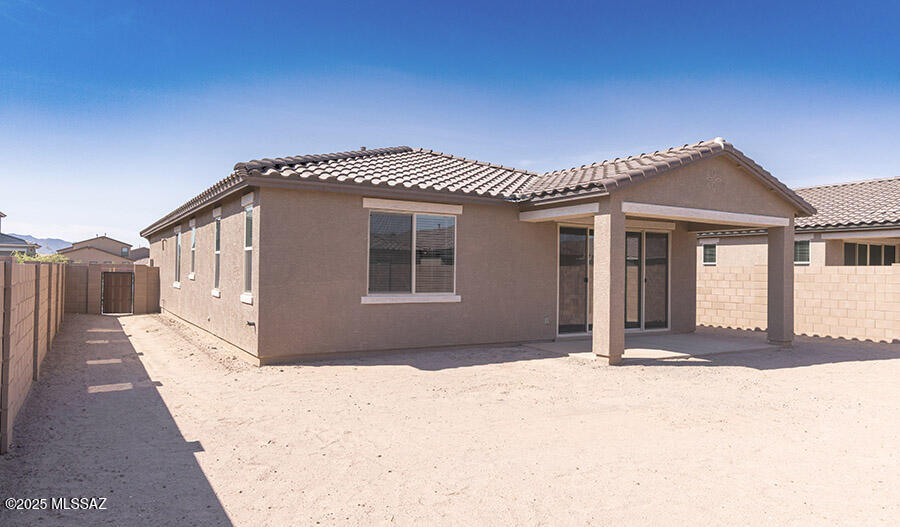 Gladden Farms Block 33 - Residential