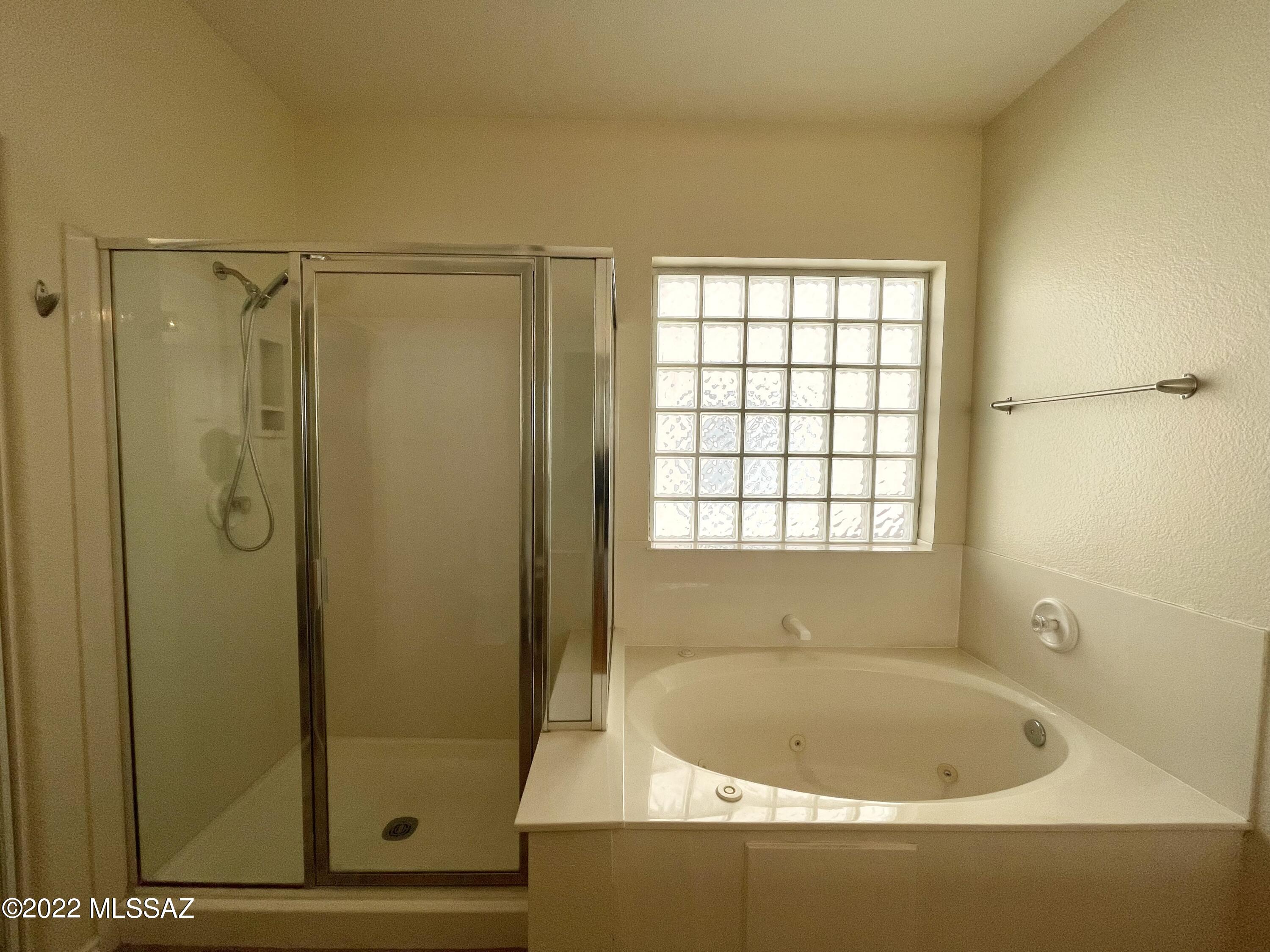 Discovery At The Bluffs II - Residential Lease