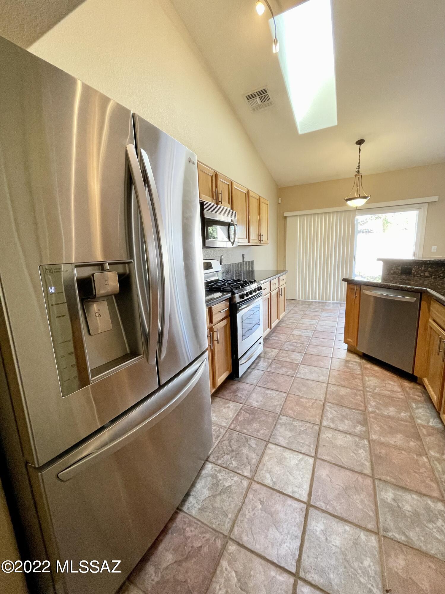 Discovery At The Bluffs II - Residential Lease