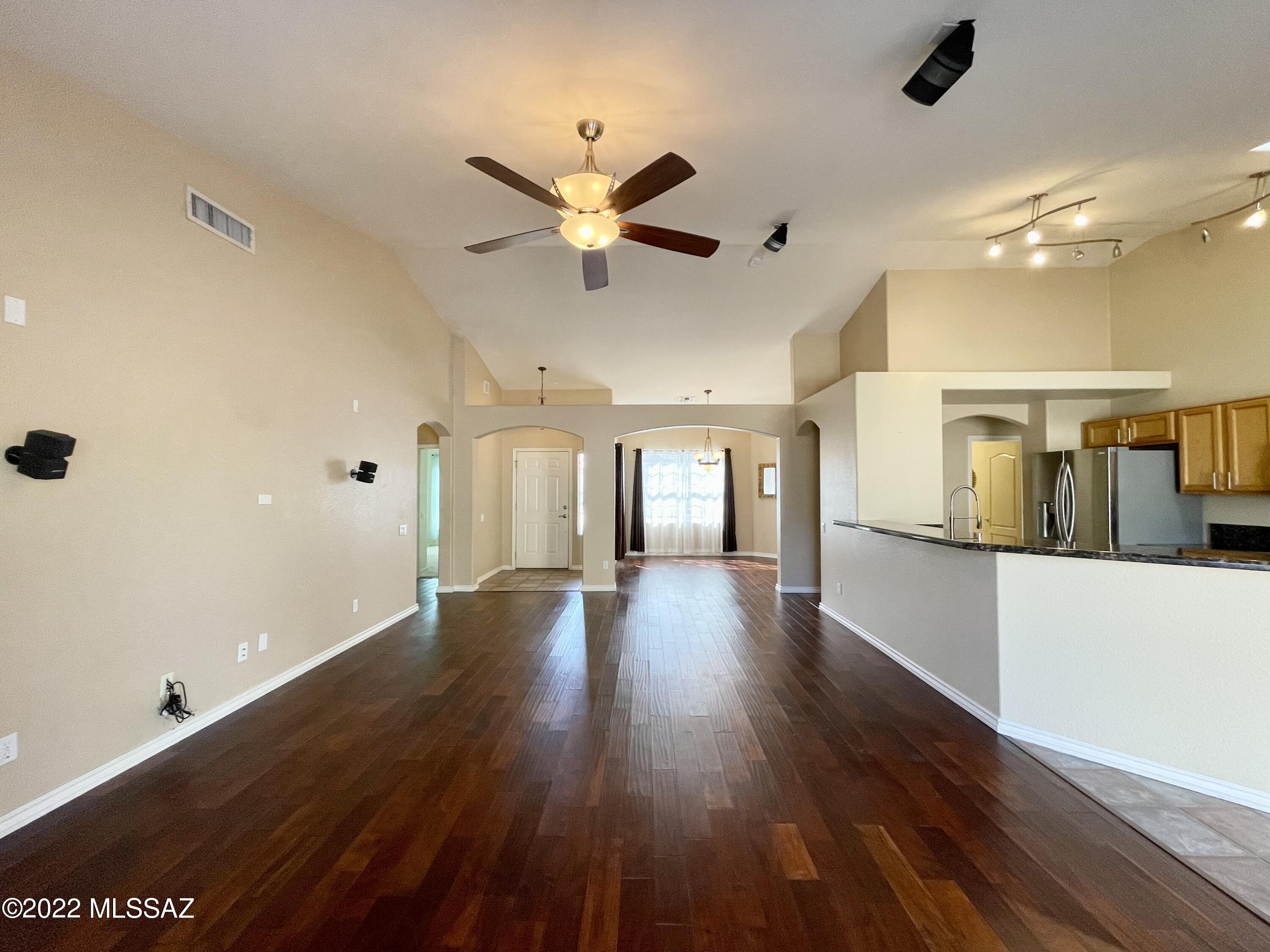 Discovery At The Bluffs II - Residential Lease