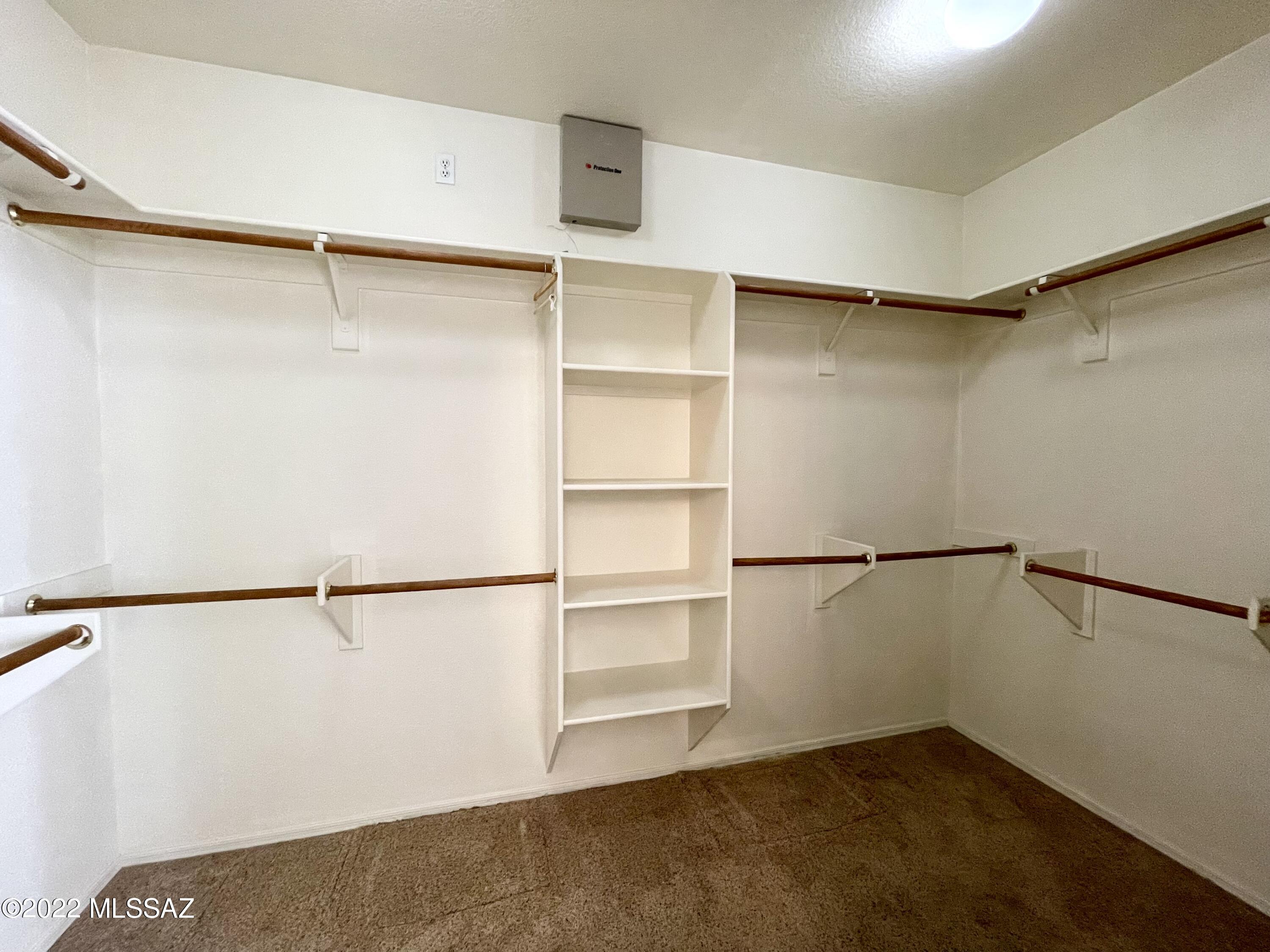 Discovery At The Bluffs II - Residential Lease