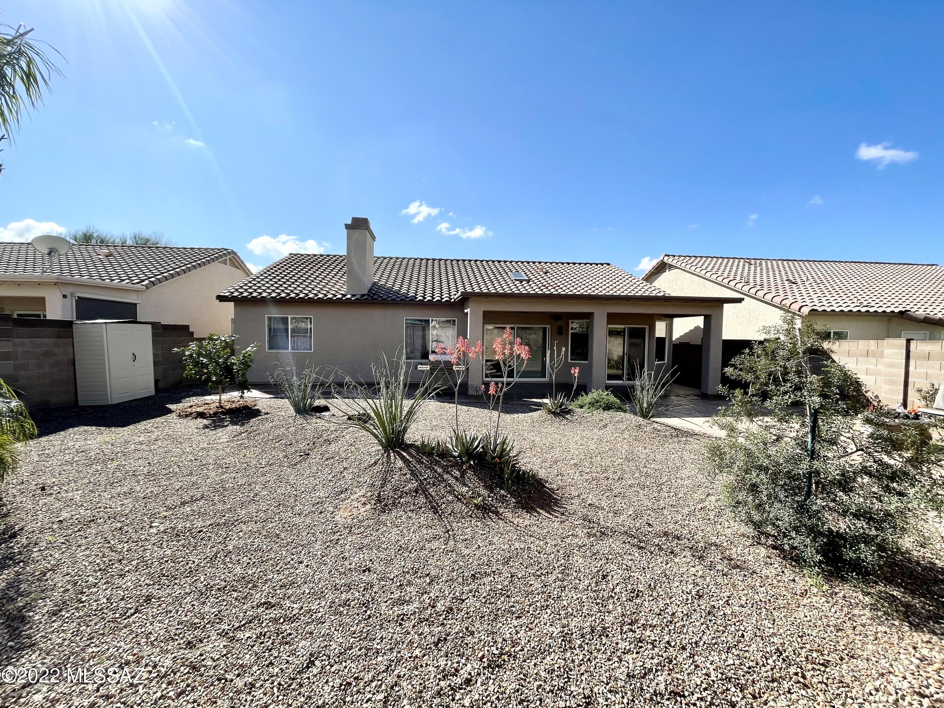 Discovery At The Bluffs II - Residential Lease