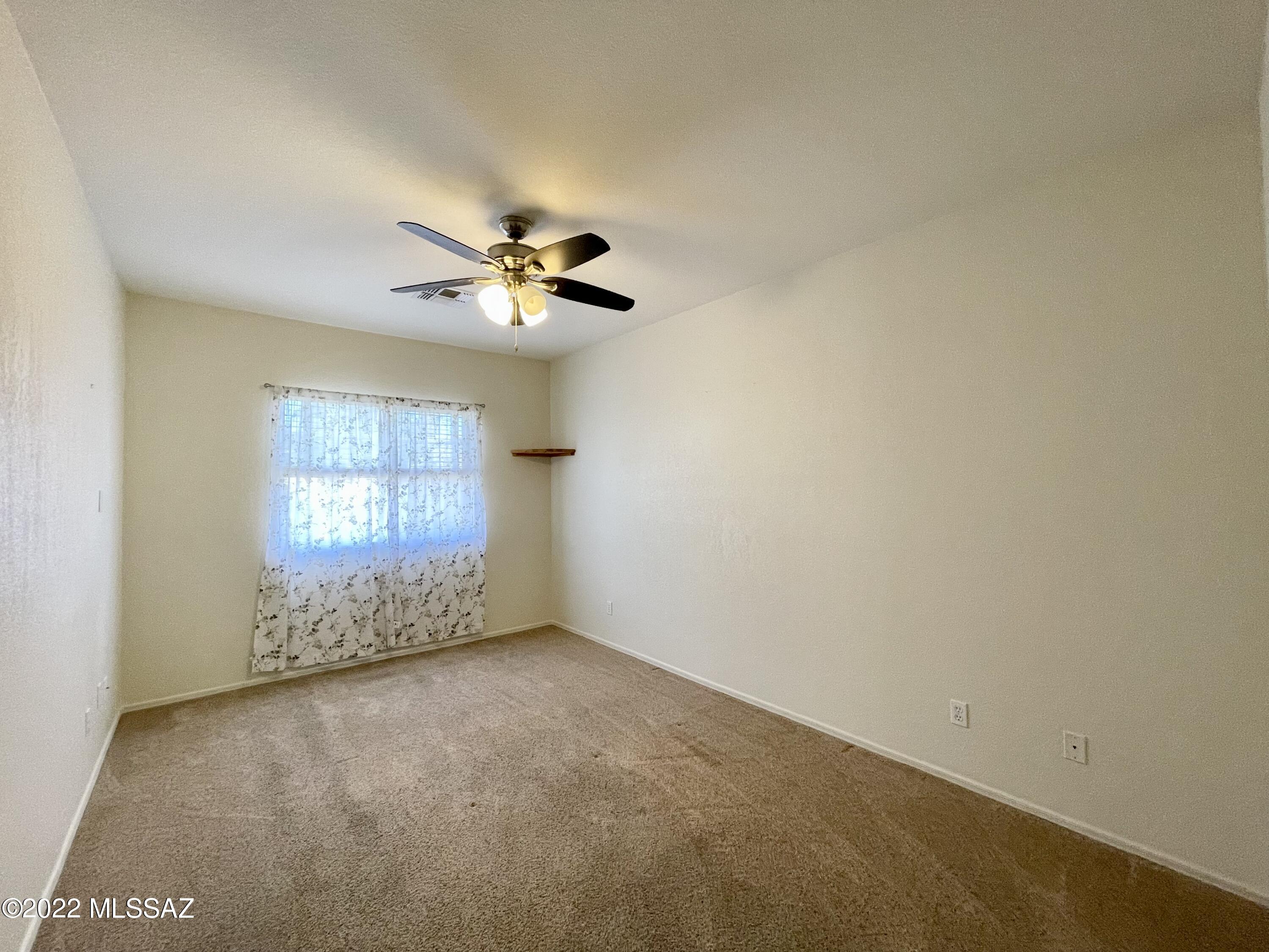 Discovery At The Bluffs II - Residential Lease