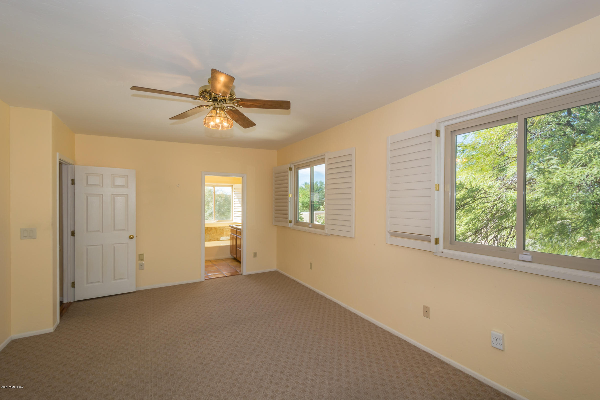 Deer Run (1-63) - Residential