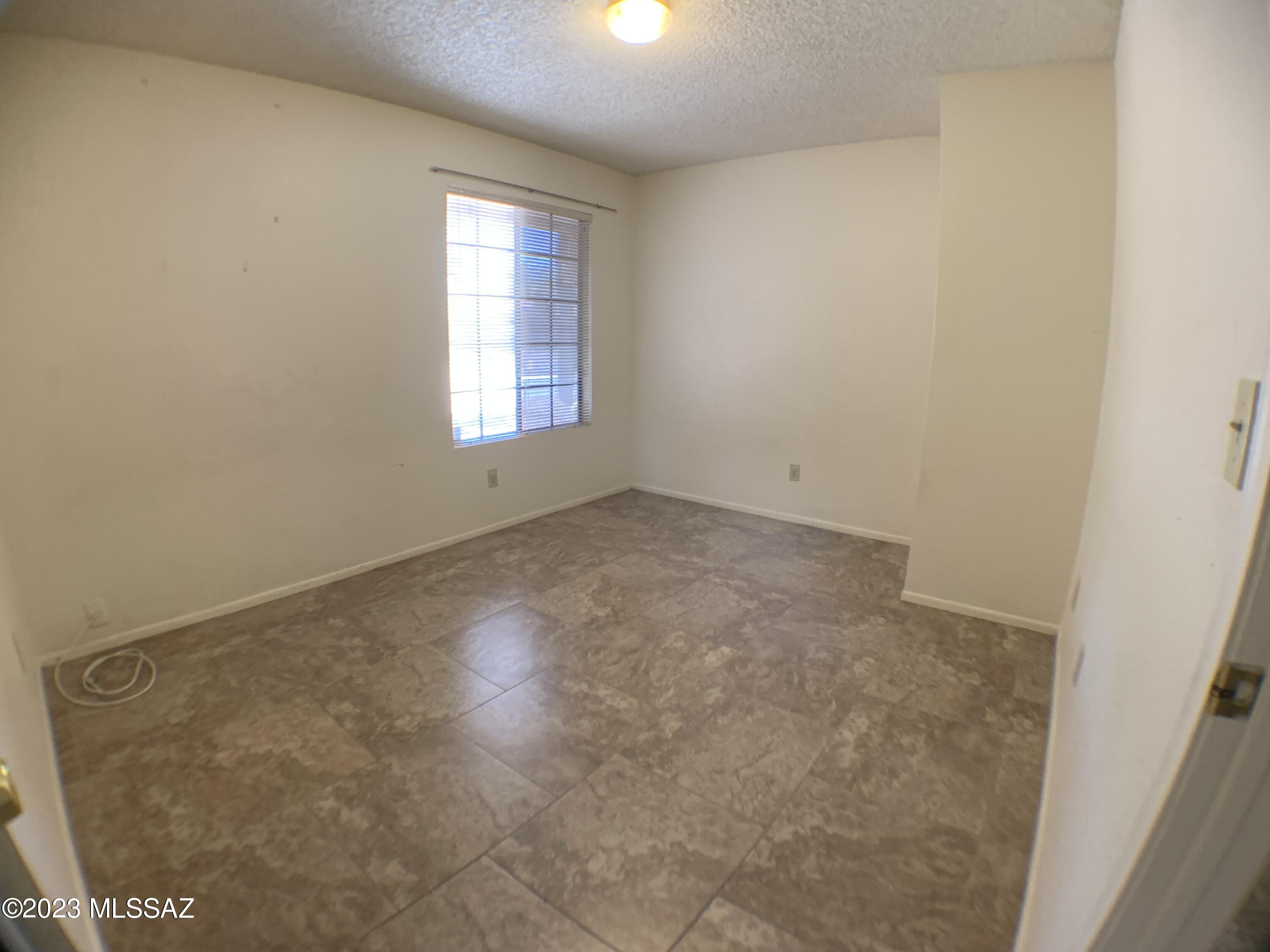 Sunset Point No 2A - Residential Lease