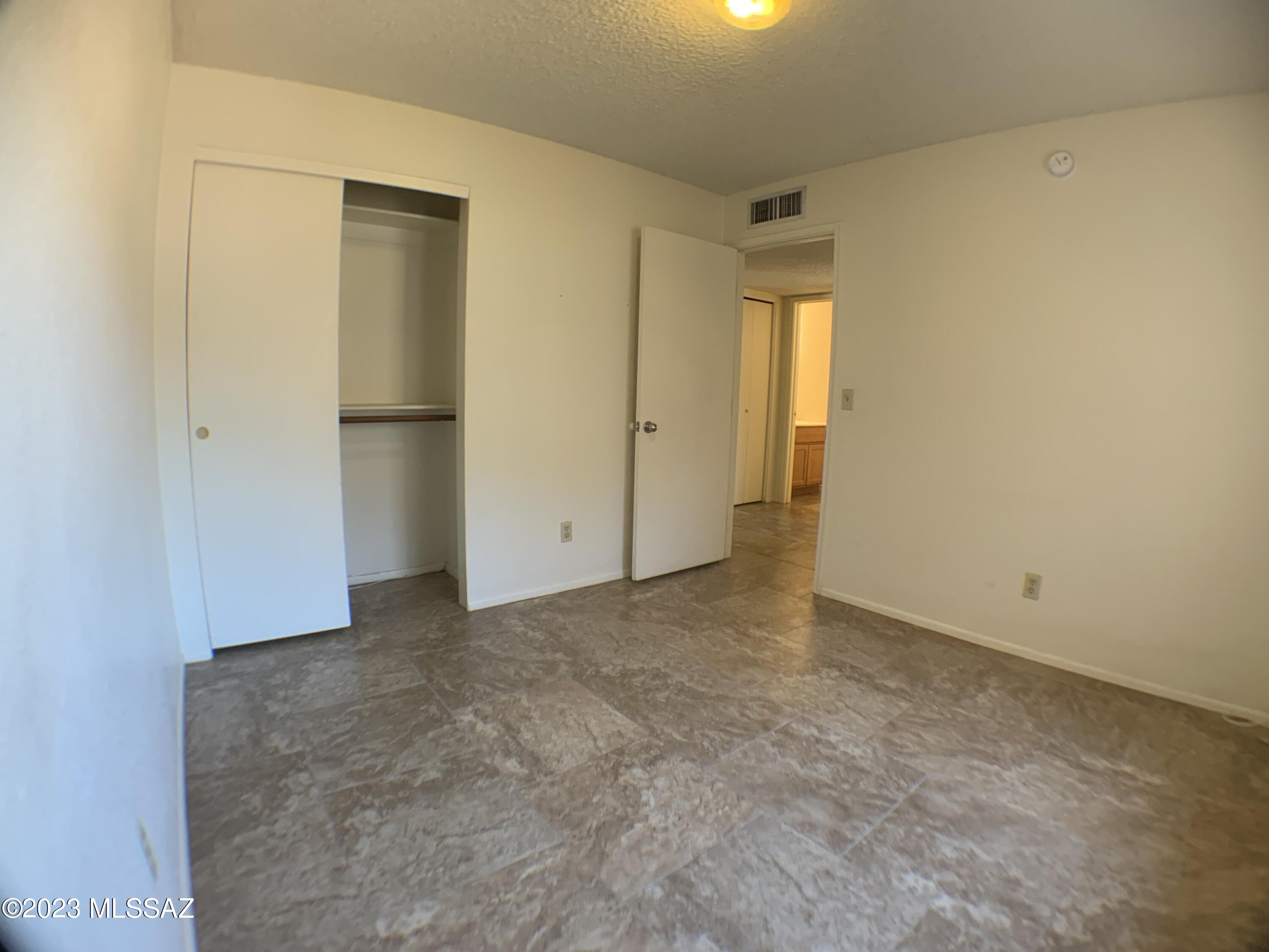 Sunset Point No 2A - Residential Lease