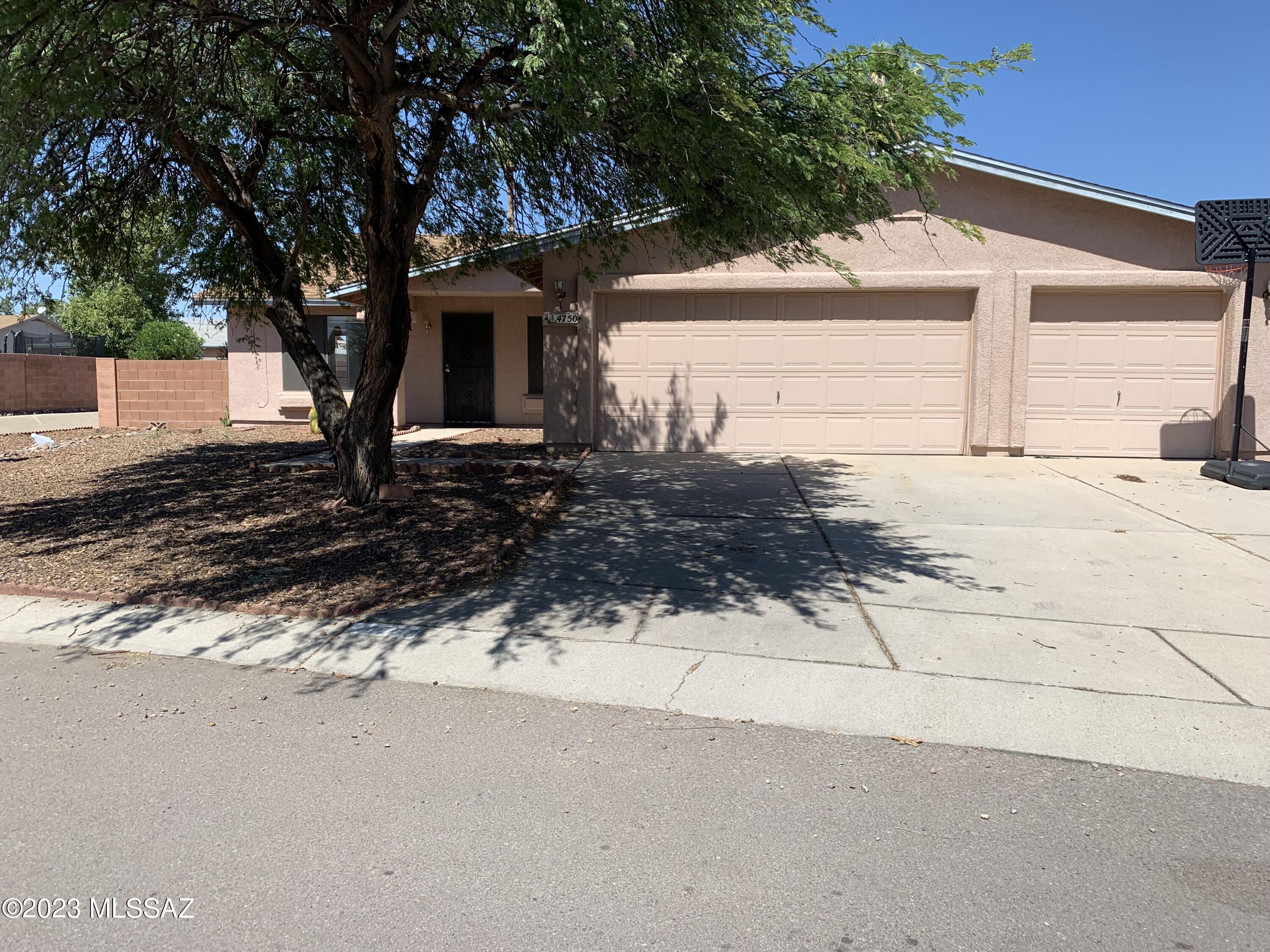 Sunset Point No 2A - Residential Lease