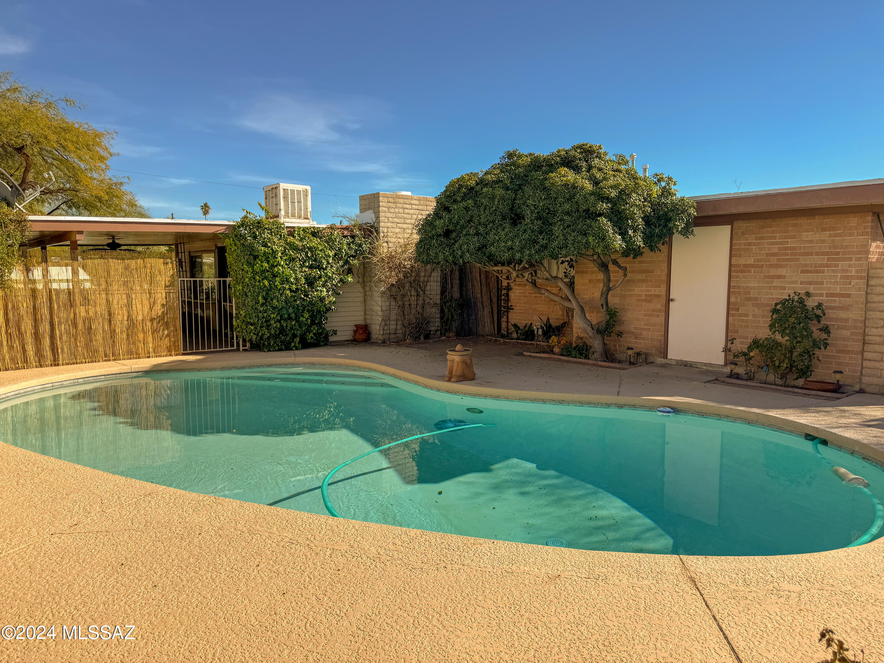 Huntington Park - Residential