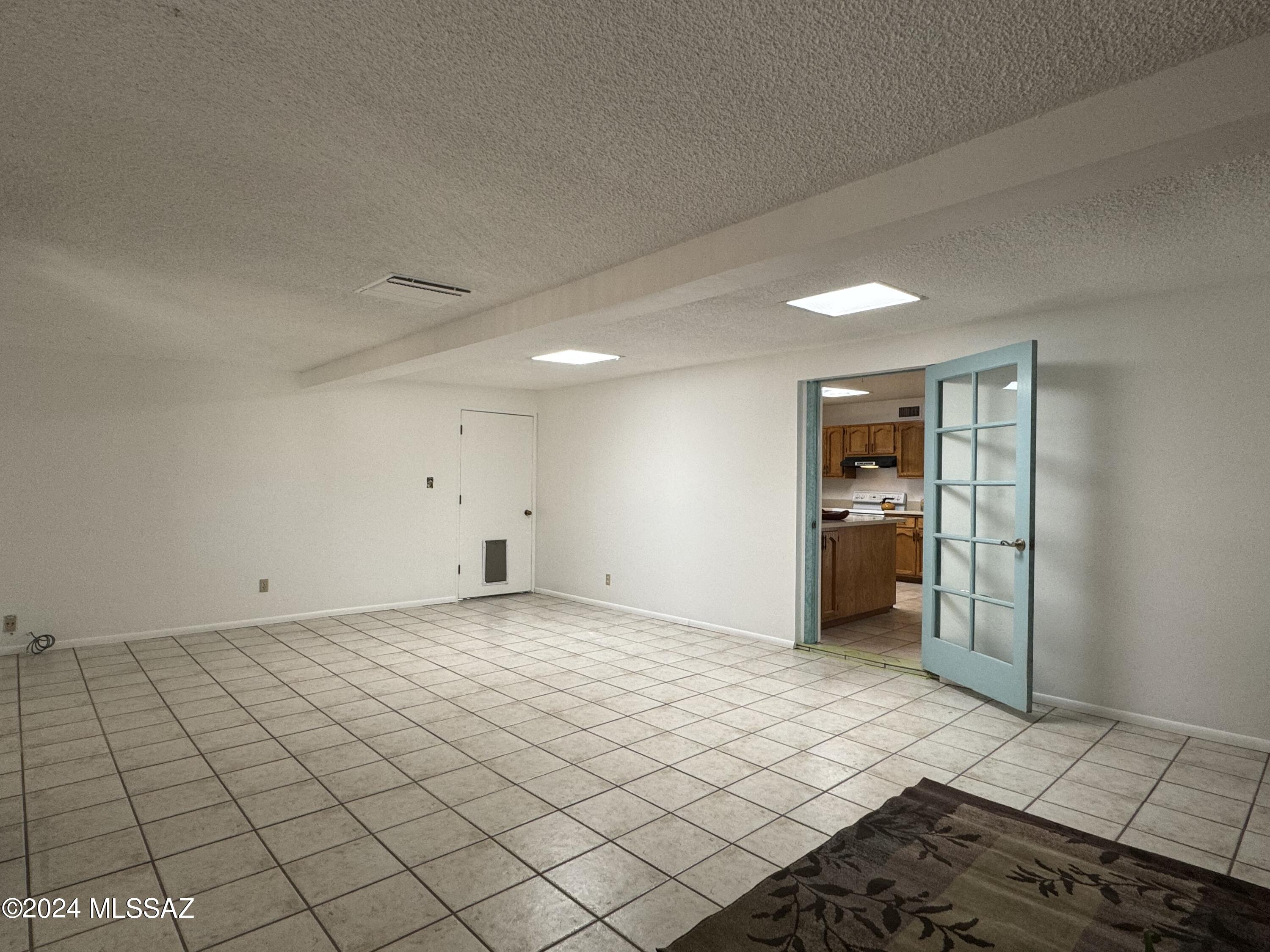Huntington Park - Residential