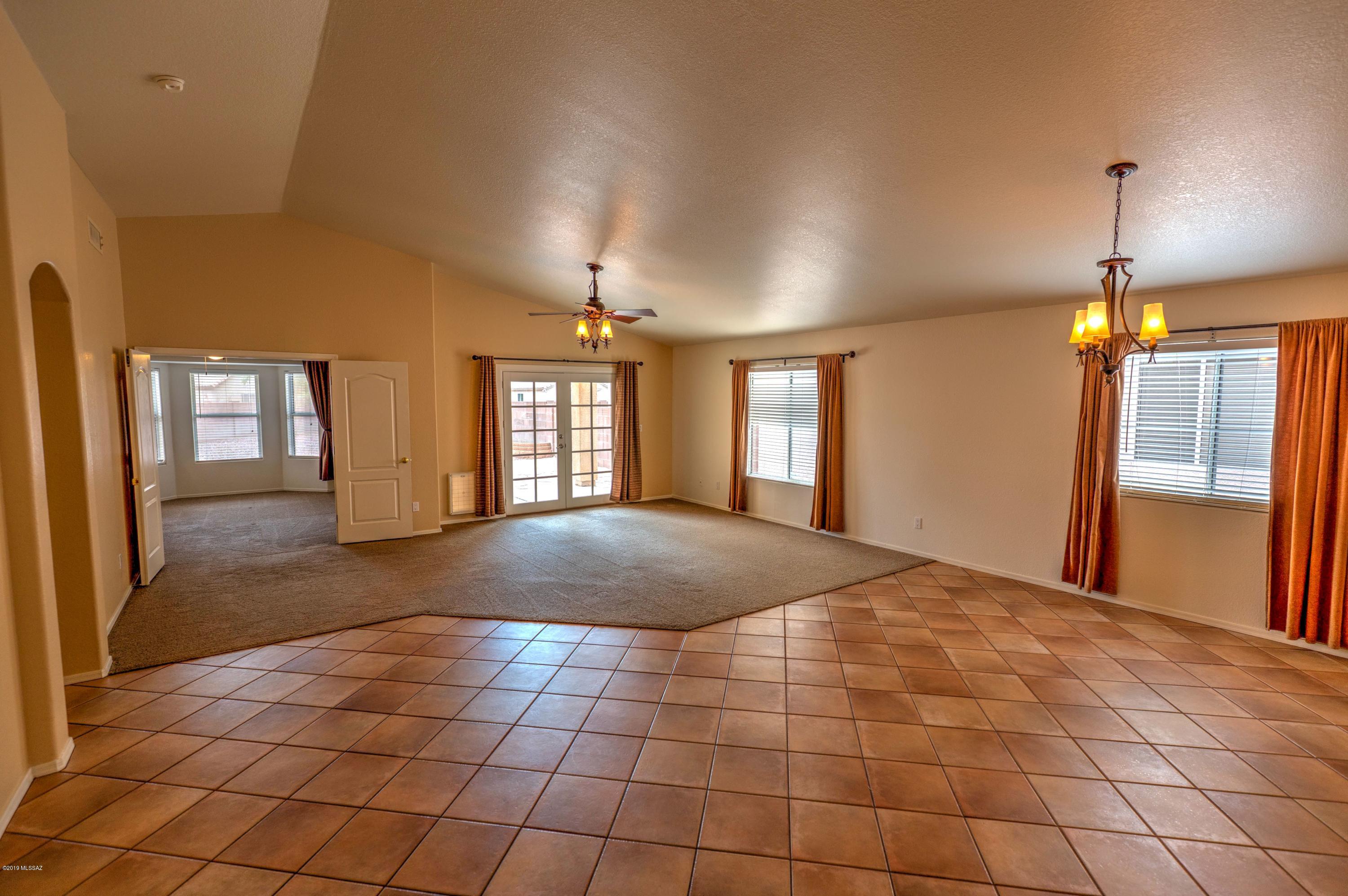 Silver Creek (1-288) - Residential Lease