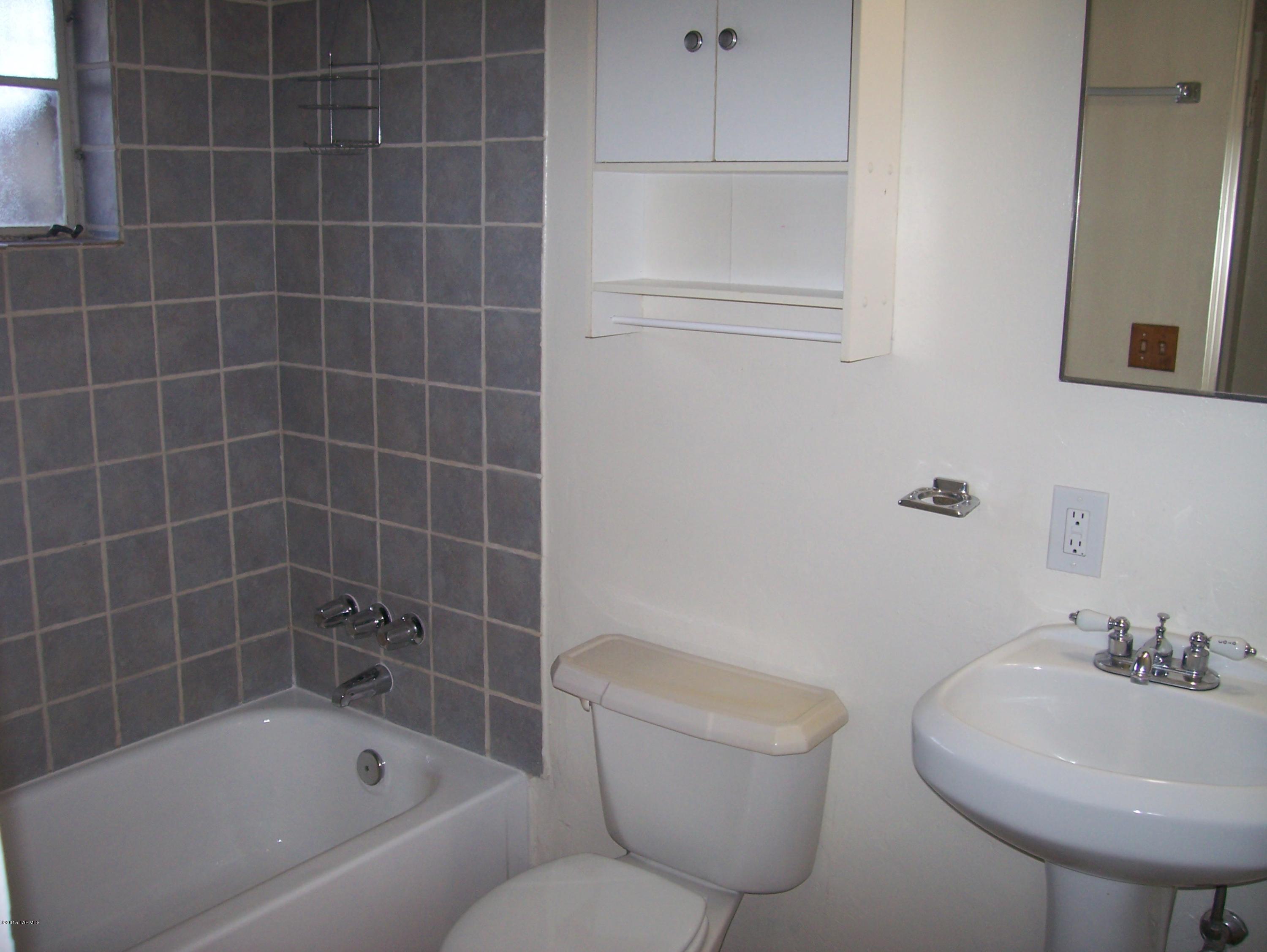 Fruitvale Addition - Residential Lease