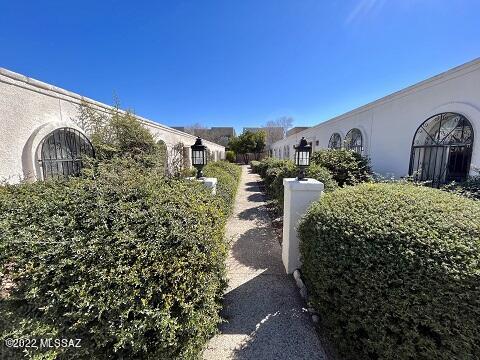 Encanto East Condos (1-13) - Residential Lease