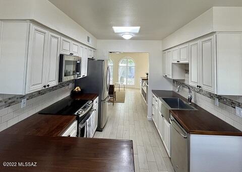 Encanto East Condos (1-13) - Residential Lease