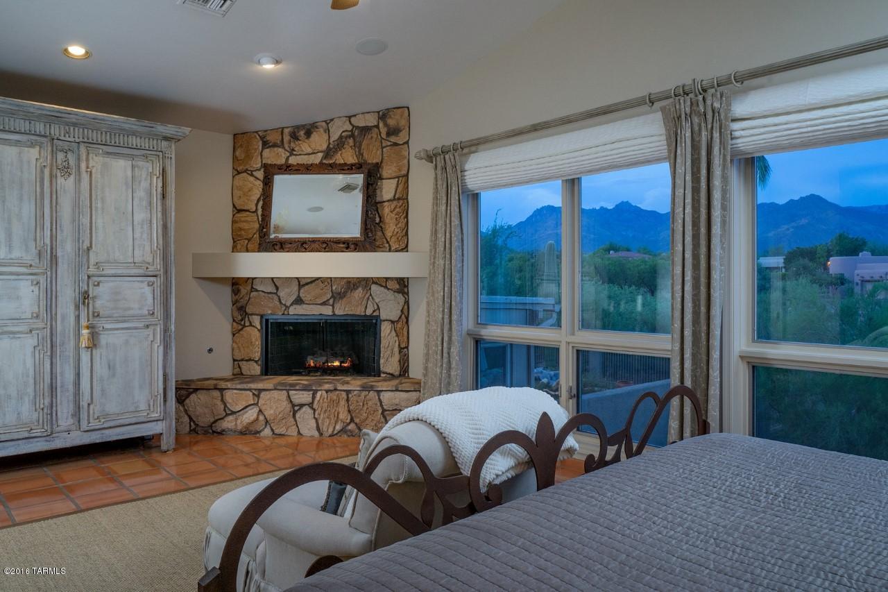Sabino Vista Hills (159-224) - Residential