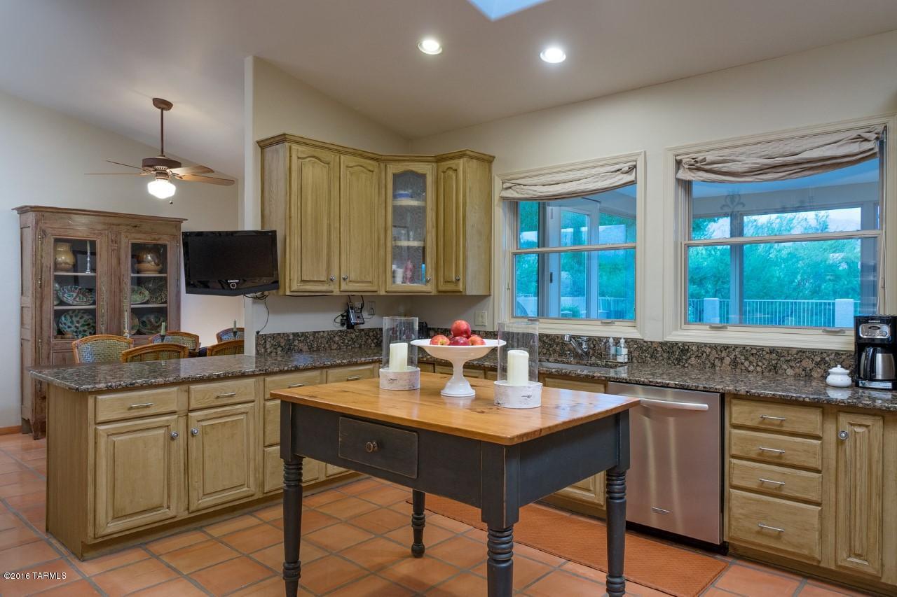 Sabino Vista Hills (159-224) - Residential