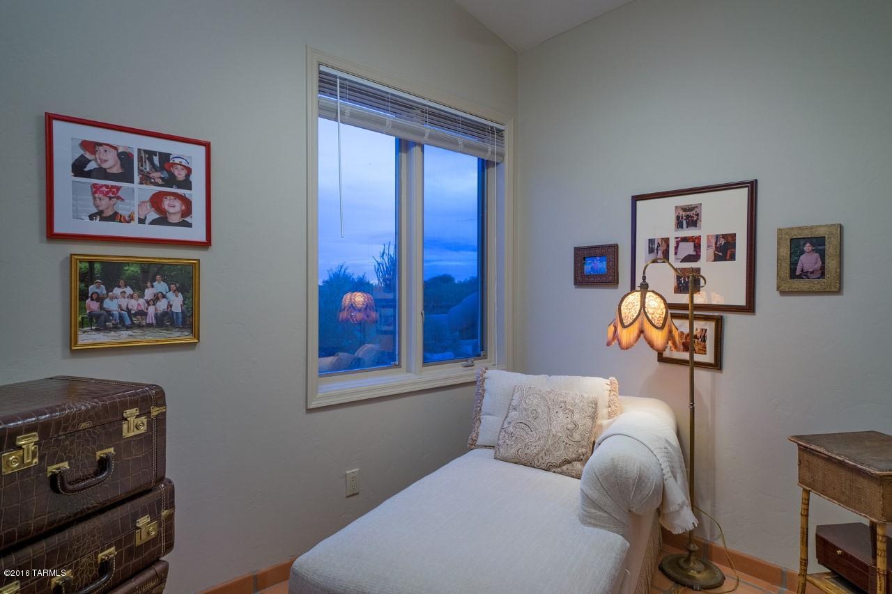 Sabino Vista Hills (159-224) - Residential