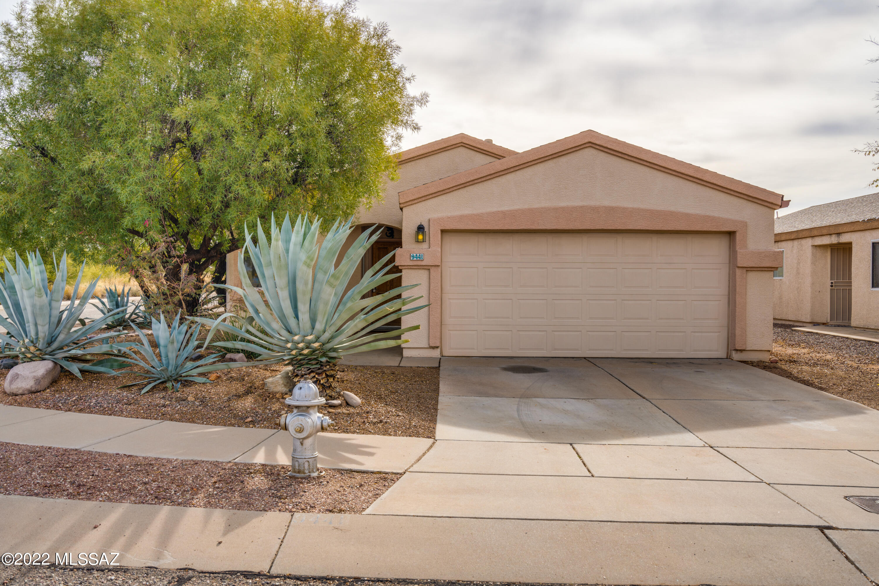 Range priced from $290,000 to $320,000. VA Appraisal just came in at $300,000 in January 2023. This home checks all the boxes... Location! An amazing lot! Split floor plan! Mature landscaping! Fresh paint! Updated flooring! Garage! It's a fantastic home in Rita Ranch ready for a new homeowner.