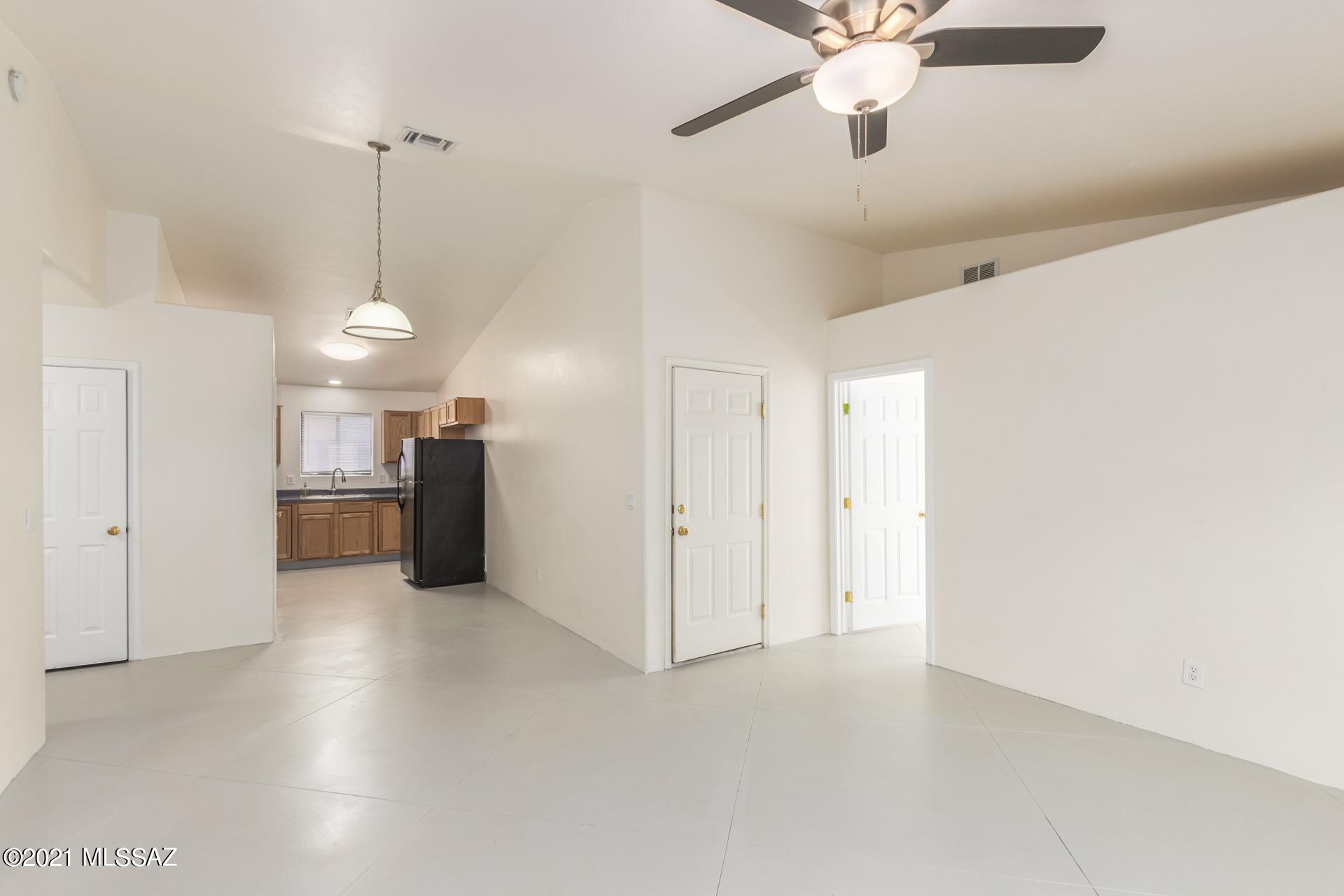 Pueblo Norte (1-21) - Residential