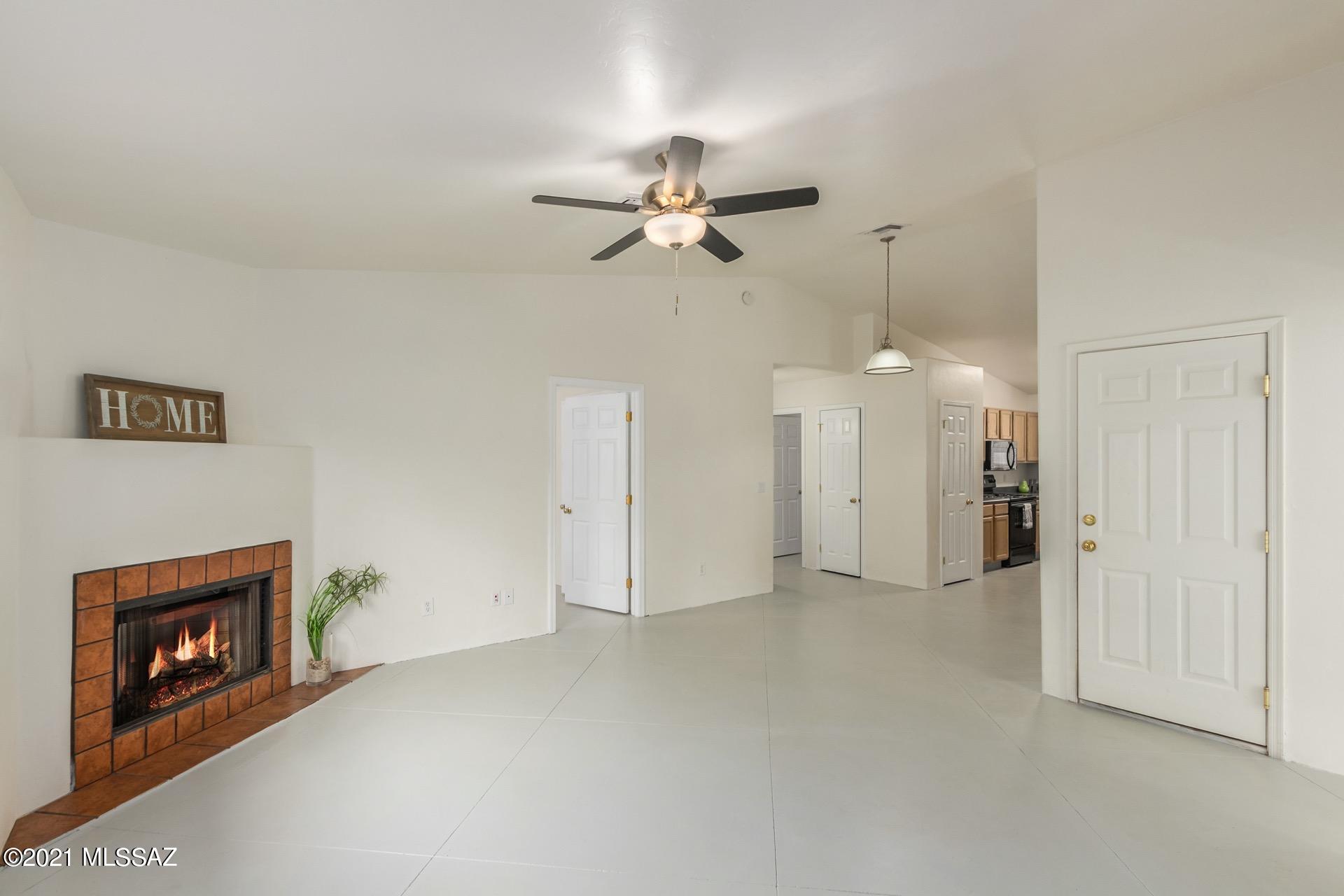 Pueblo Norte (1-21) - Residential