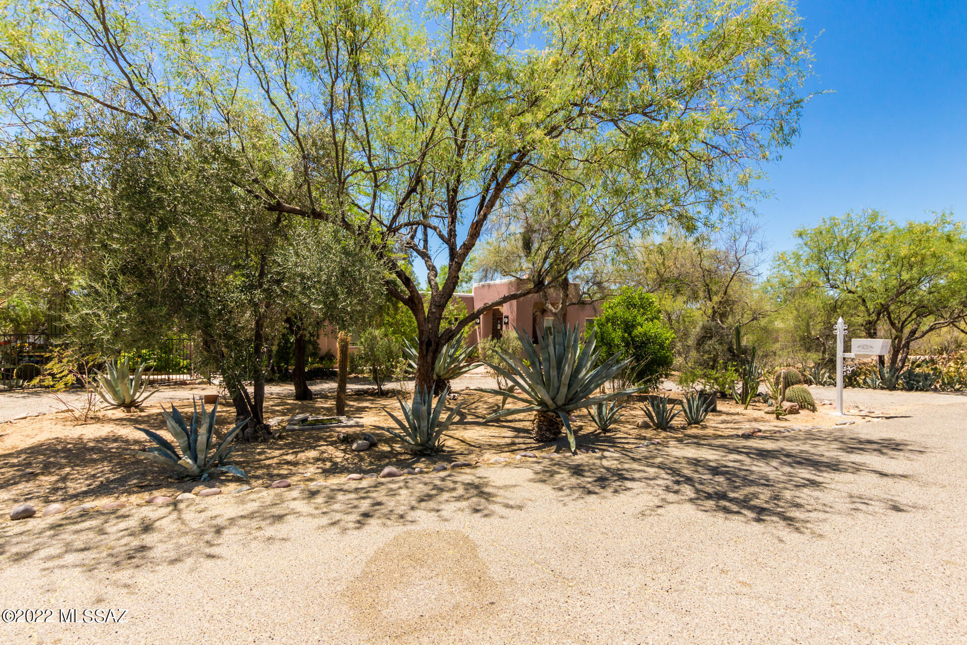 Casas Adobes Estates (401-447) - Residential