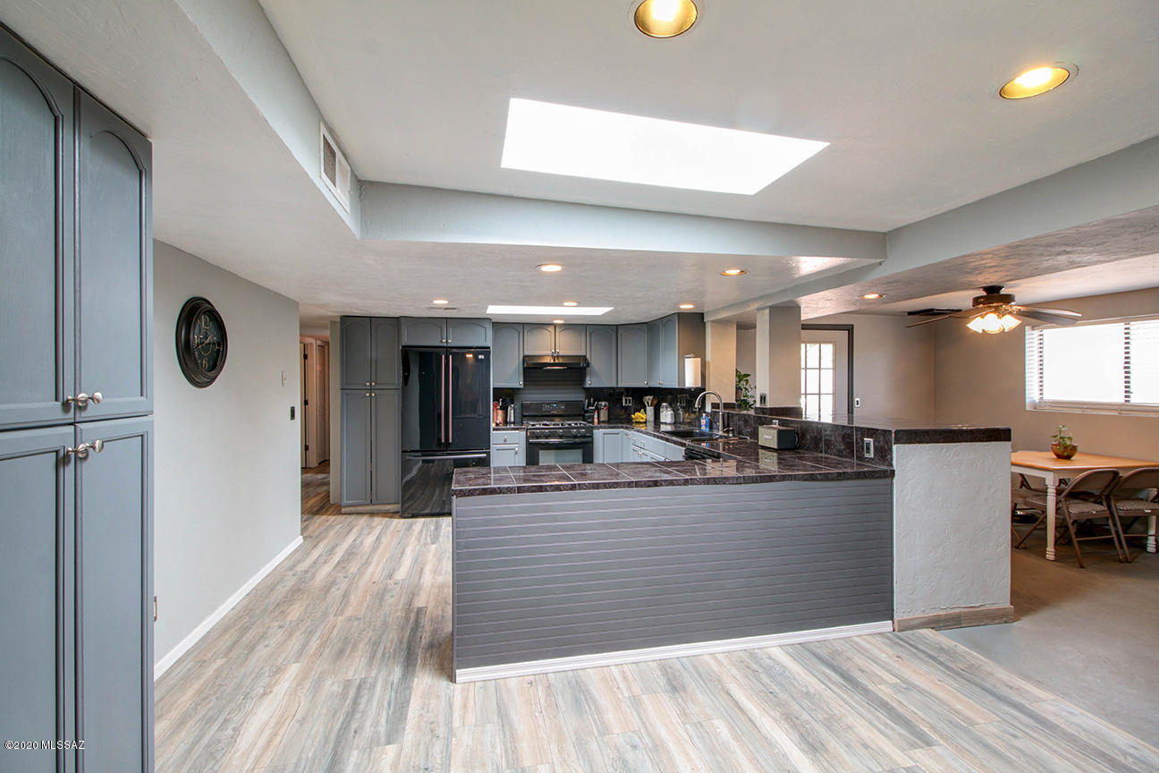 Pine Grove (171-383) - Residential