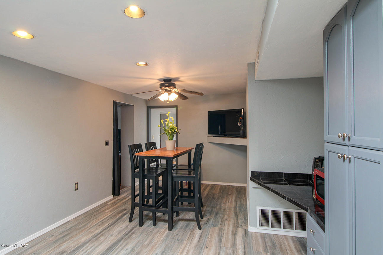 Pine Grove (171-383) - Residential