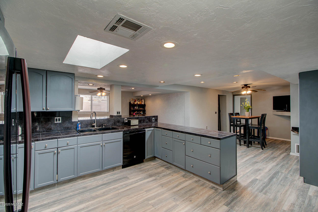 Pine Grove (171-383) - Residential