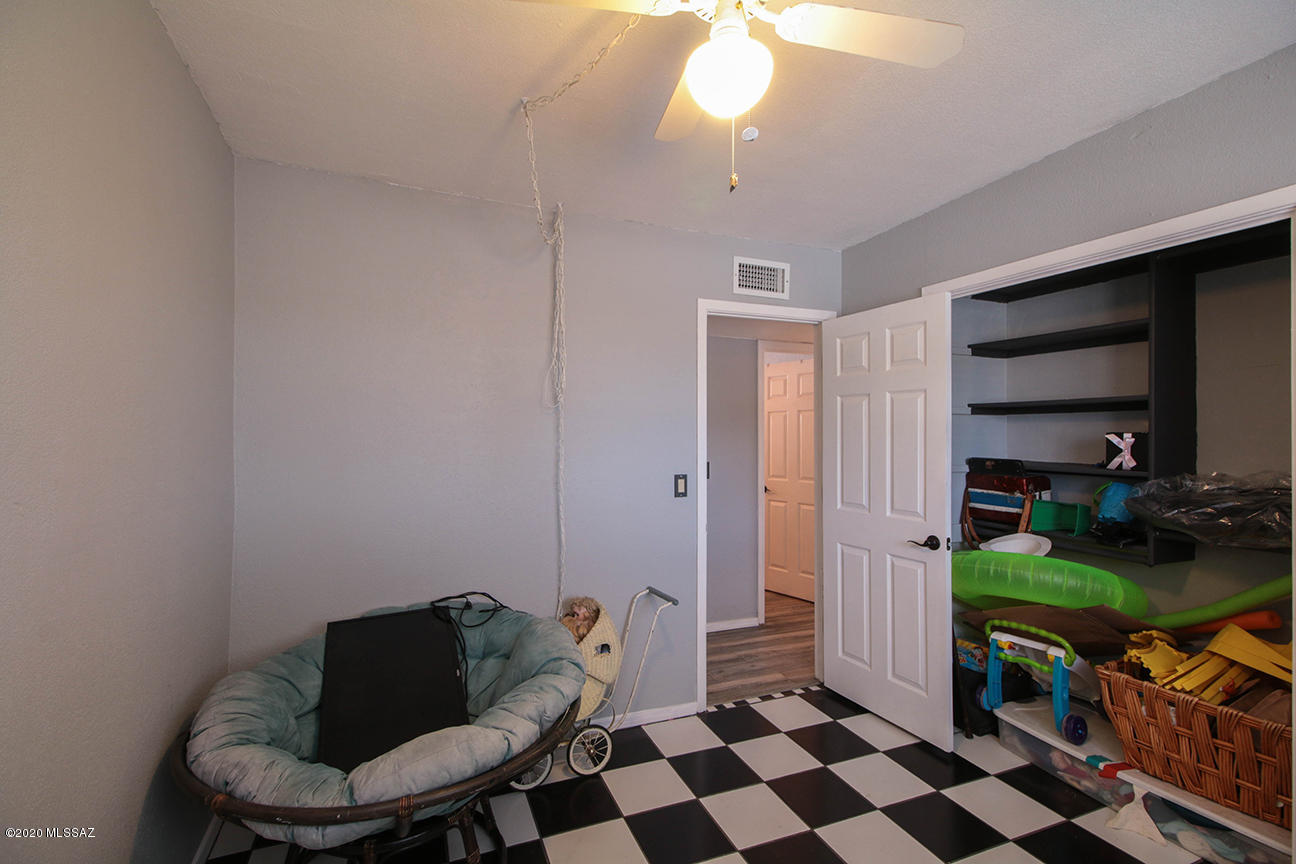 Pine Grove (171-383) - Residential