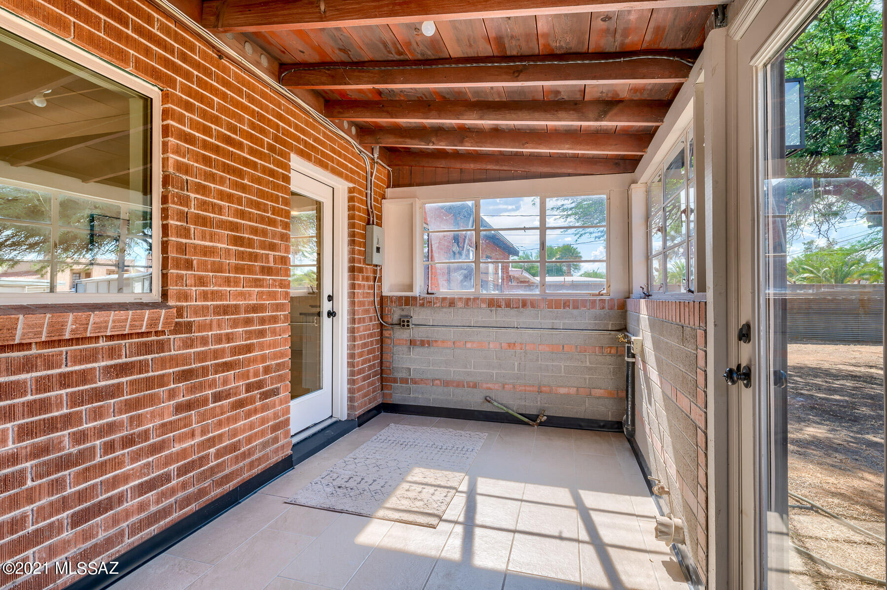 Encanto Park - Residential