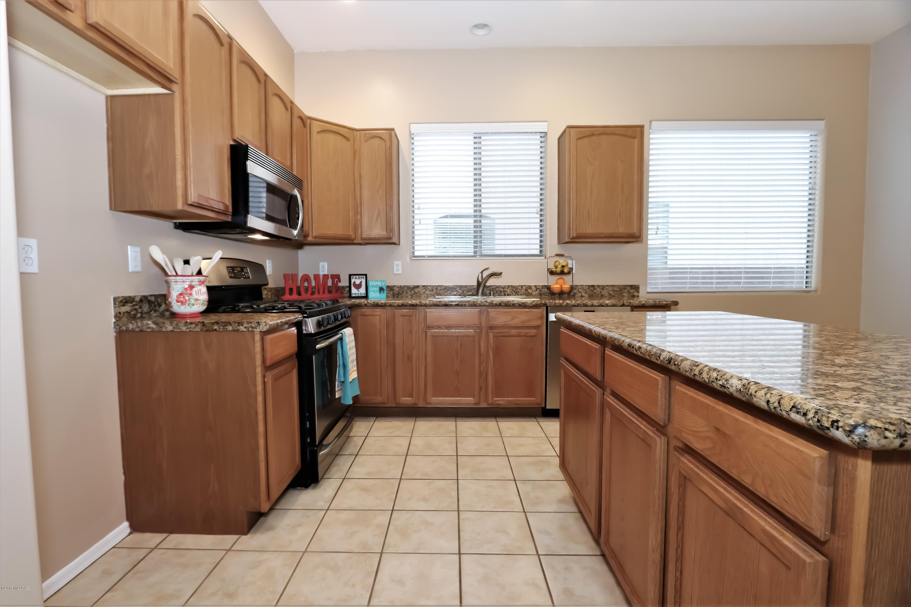 Rancho Del Lago (1-100) - Residential