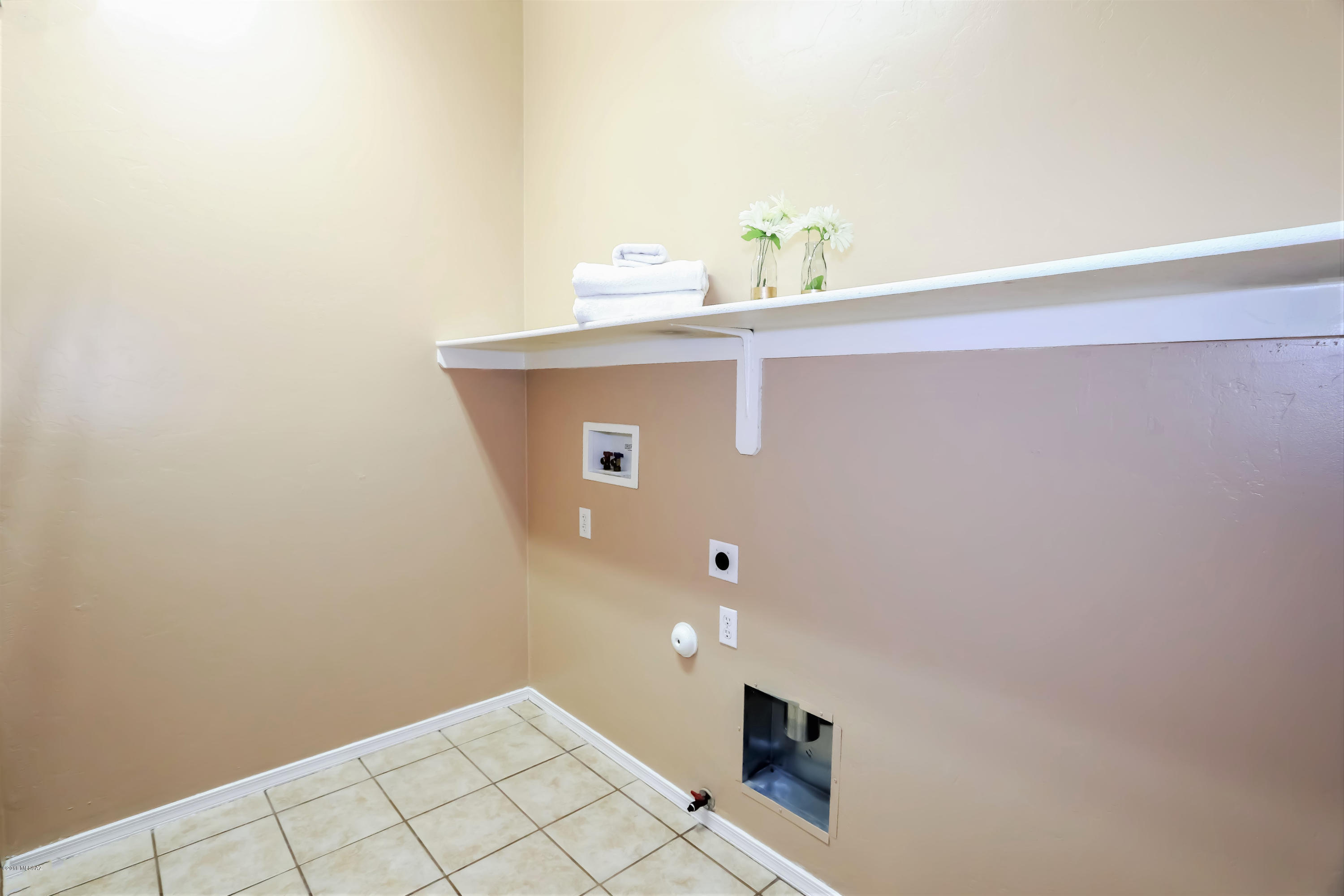 Rancho Del Lago (1-100) - Residential