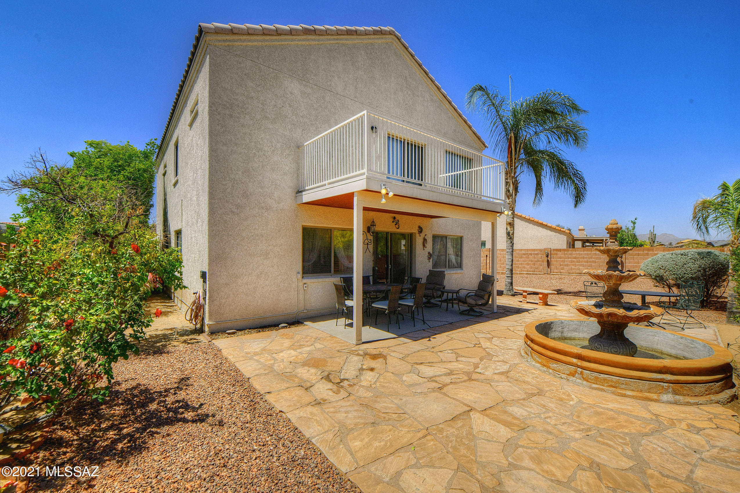 Las Lindas(1-76) - Residential