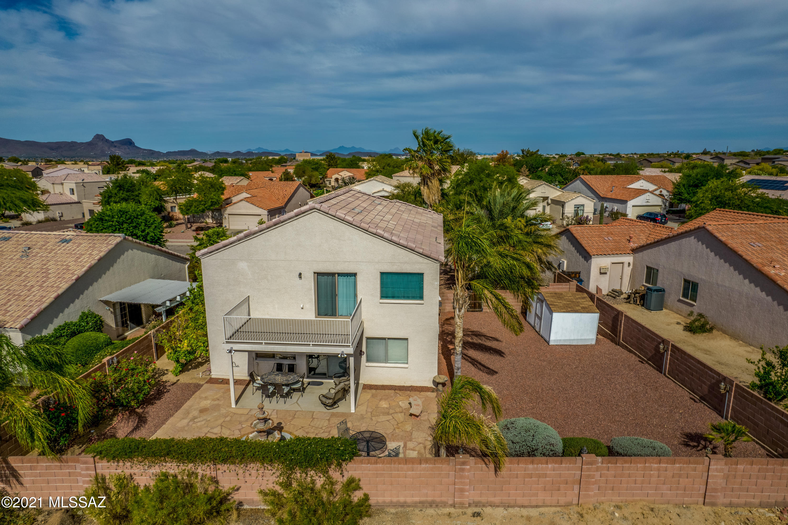 Las Lindas(1-76) - Residential