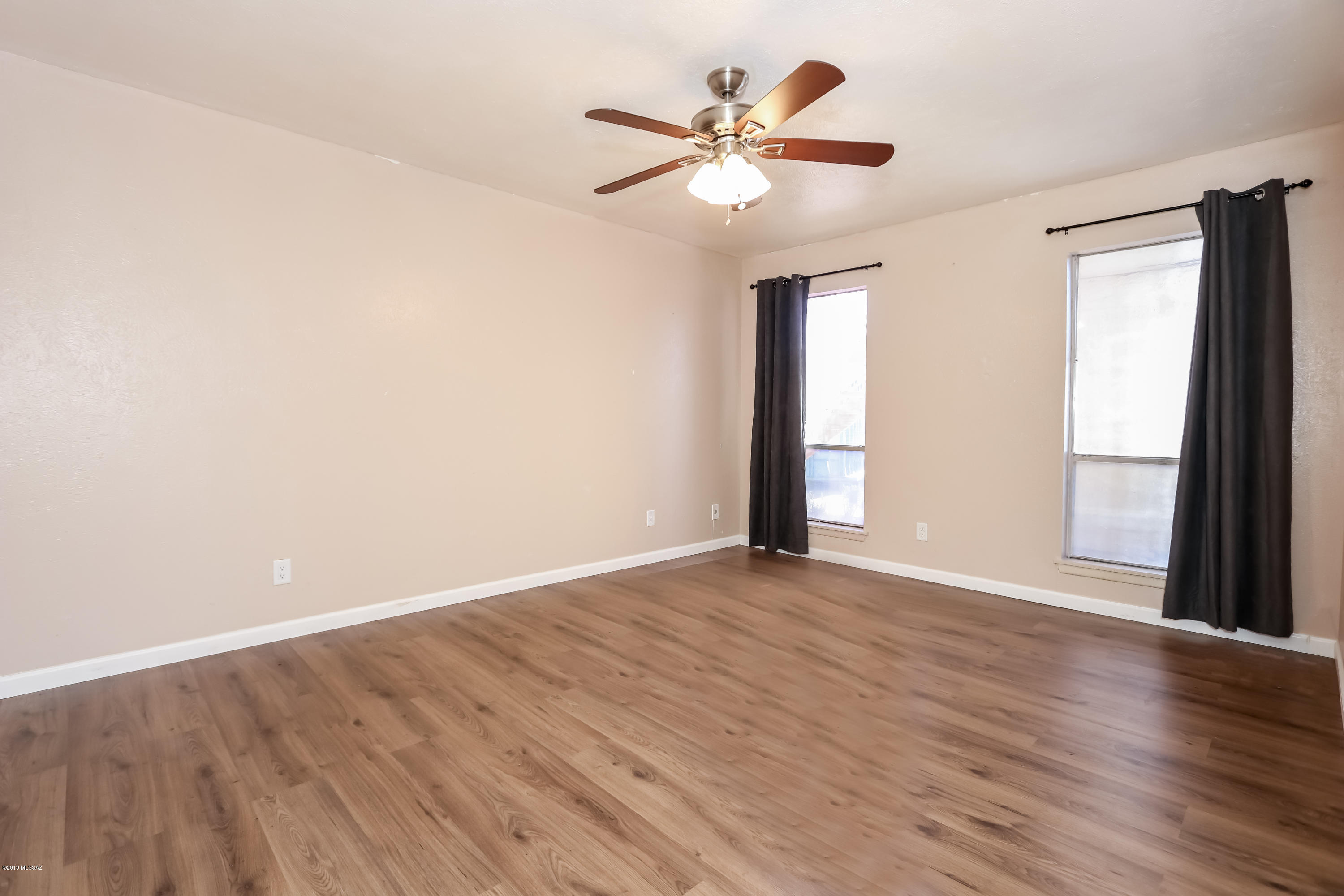 Las Colinas Condominiums - Residential