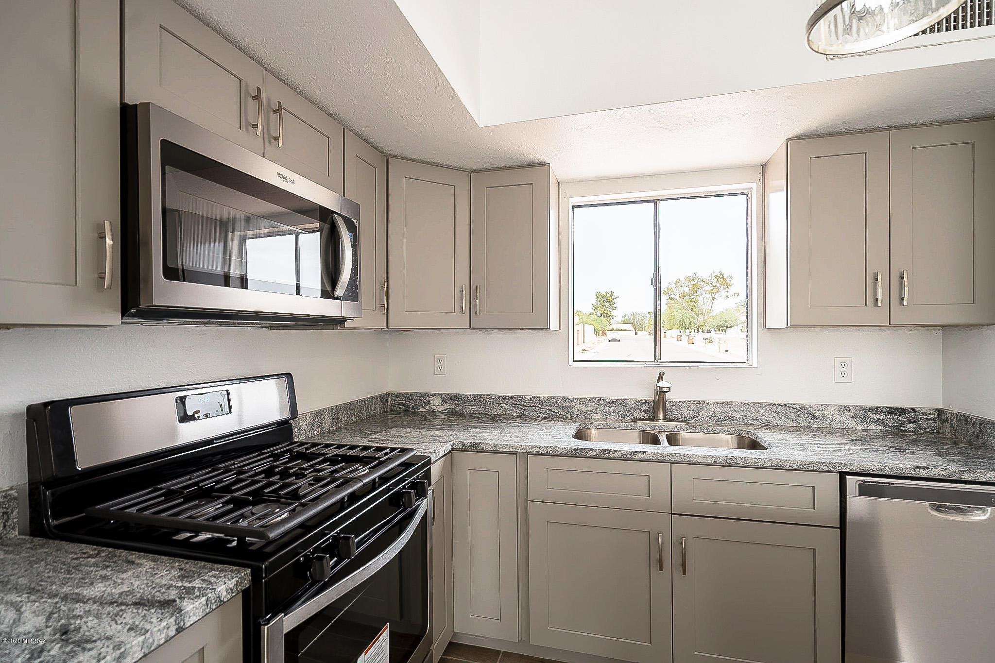 Mission Ridge (1-305) - Residential