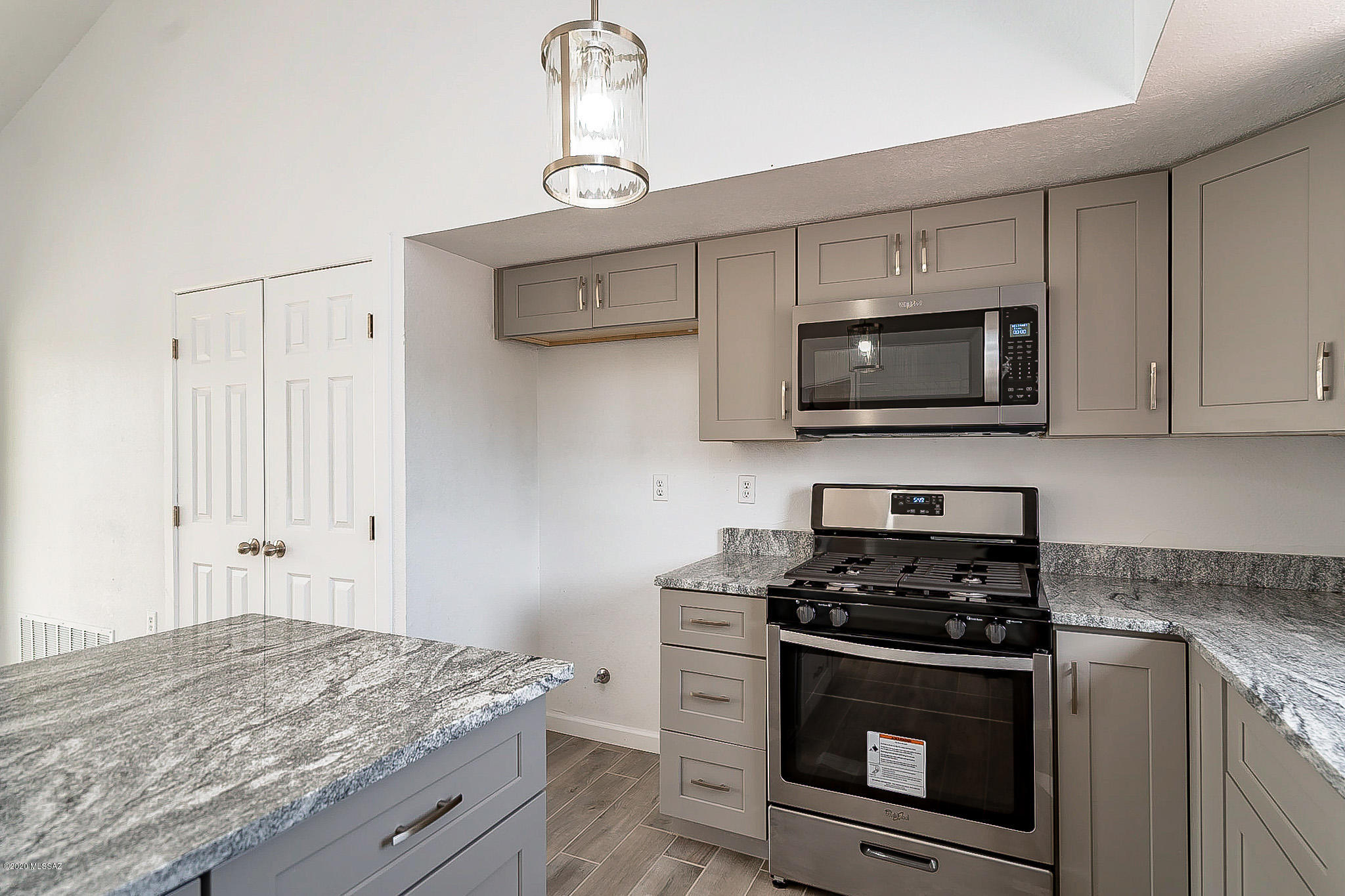 Mission Ridge (1-305) - Residential