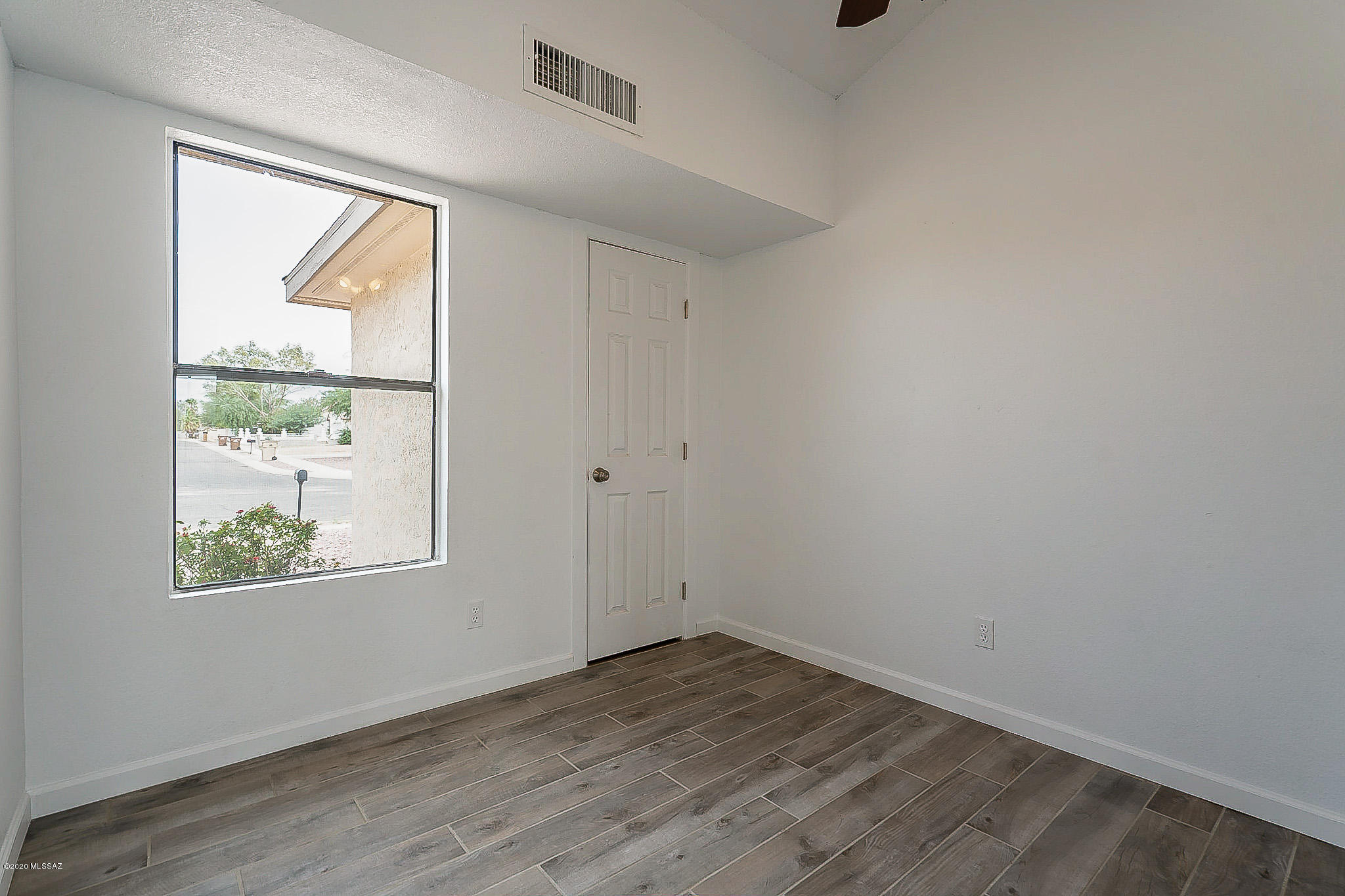 Mission Ridge (1-305) - Residential
