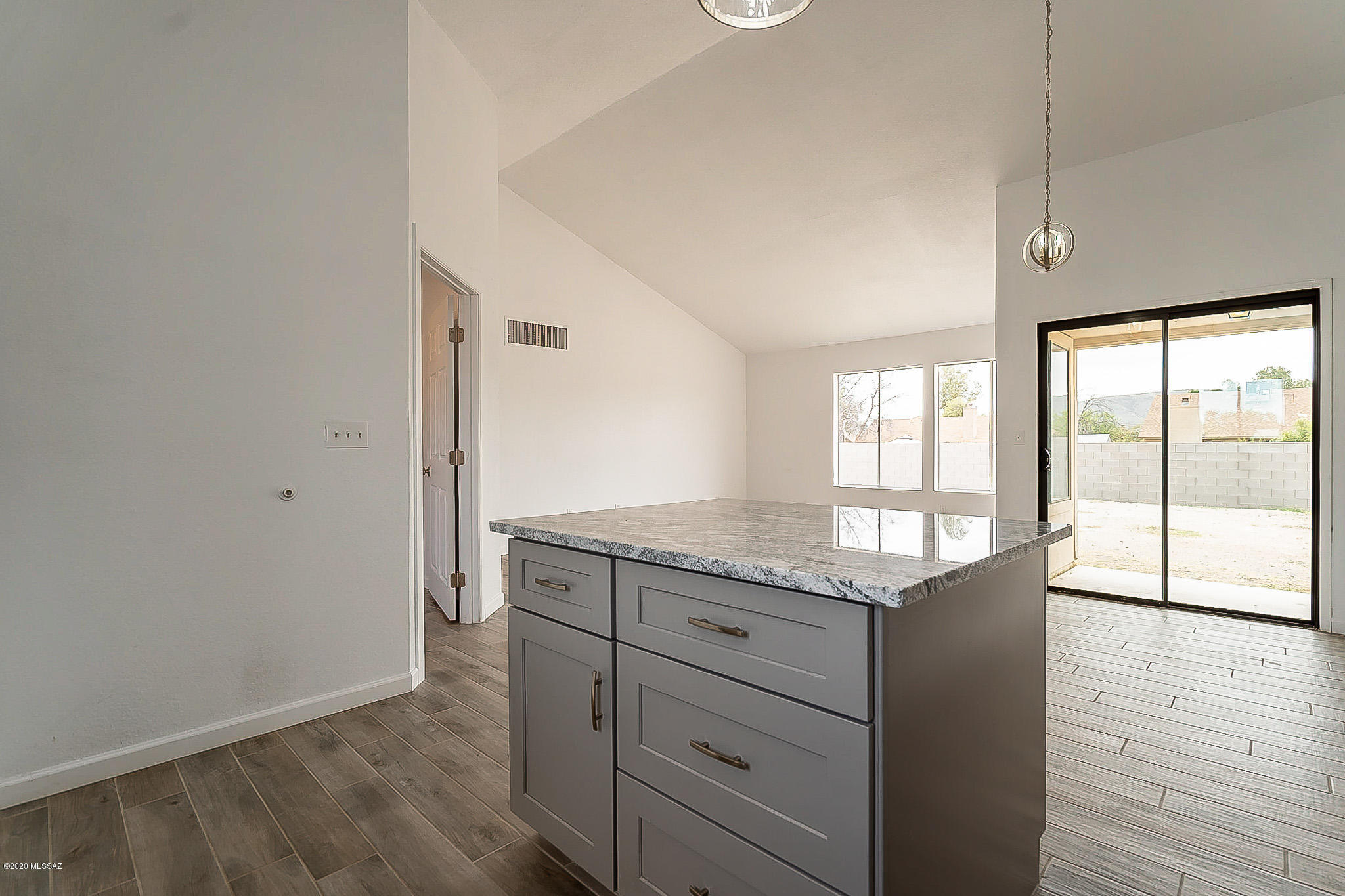 Mission Ridge (1-305) - Residential