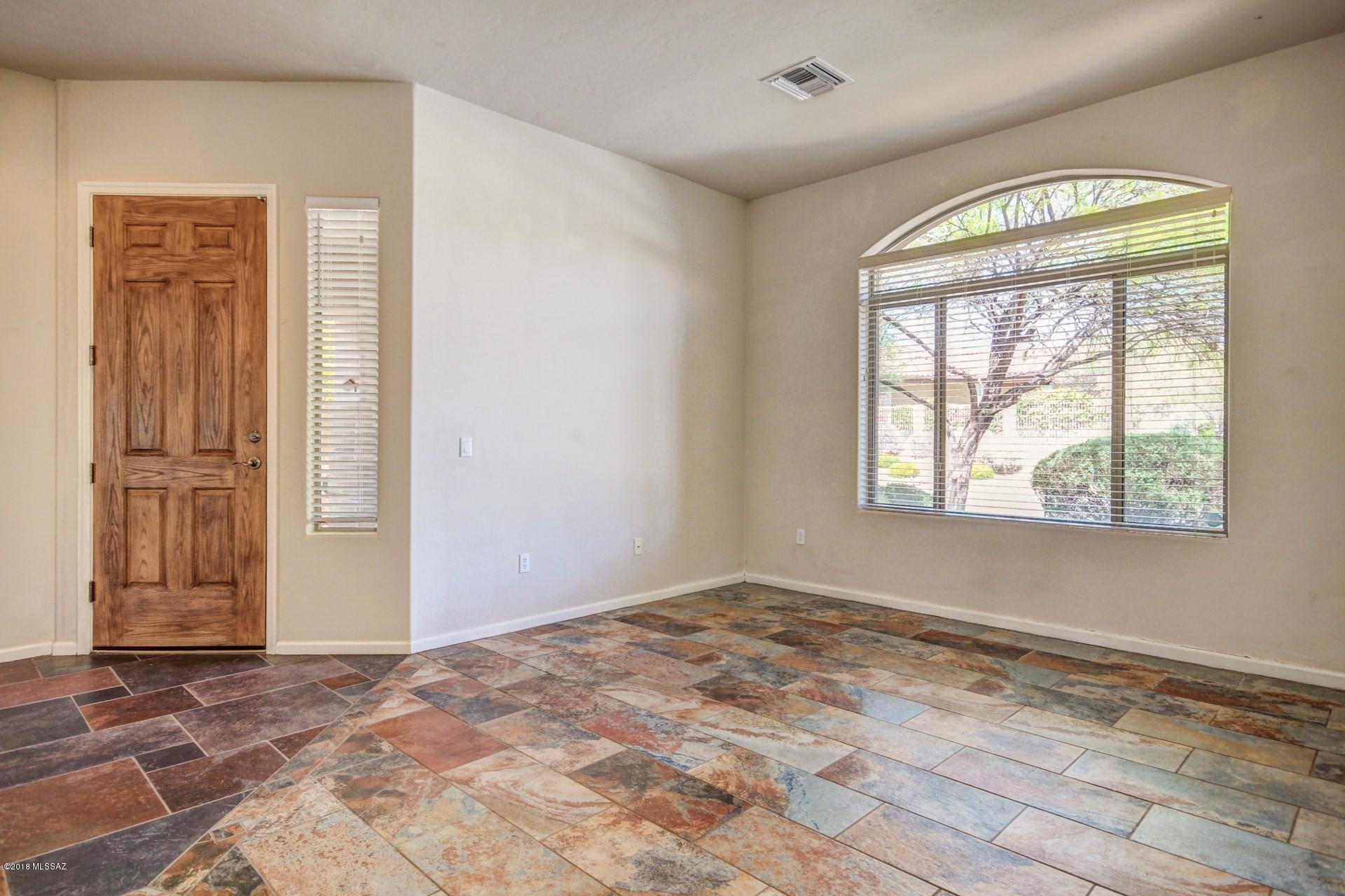 Bluffs At Dove Mountain (1-122) - Residential