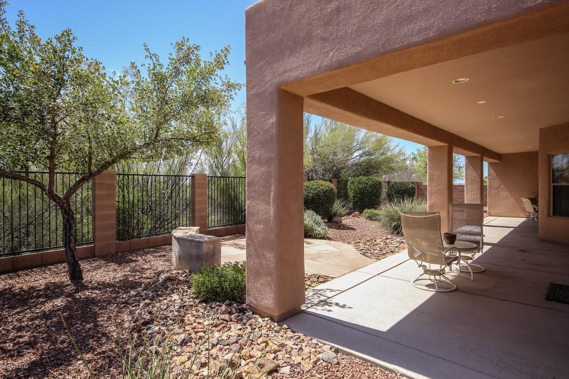 Bluffs At Dove Mountain (1-122) - Residential