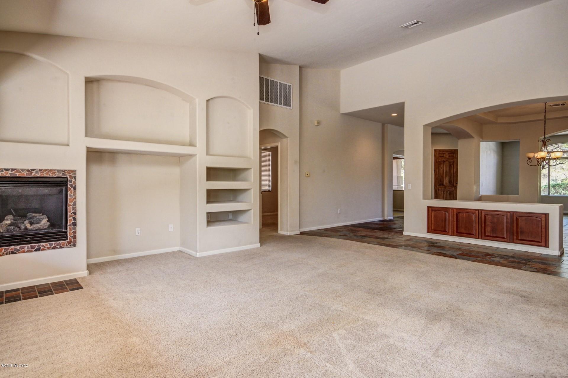 Bluffs At Dove Mountain (1-122) - Residential