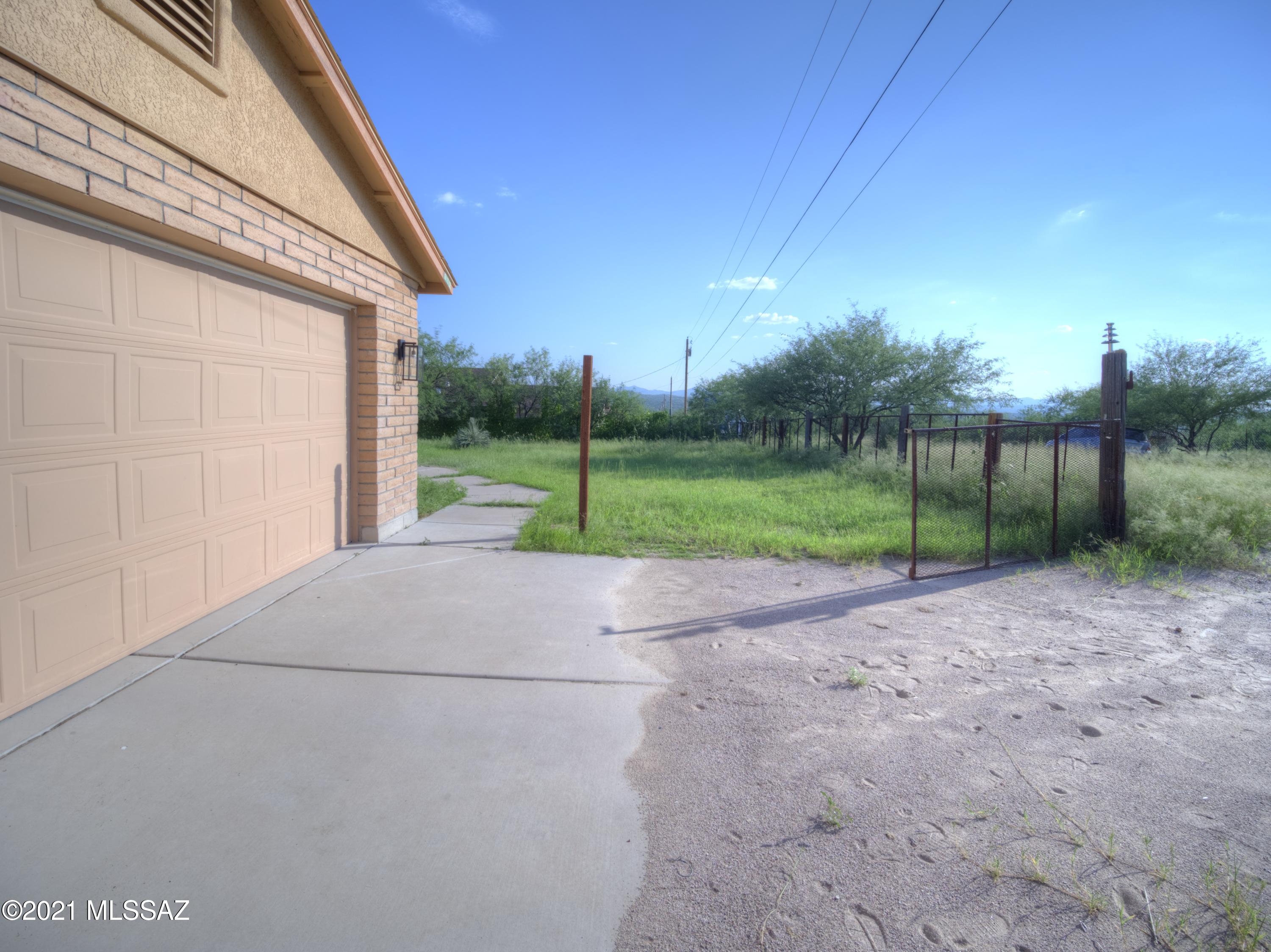Rio Rico Ranchettes 12 - Residential