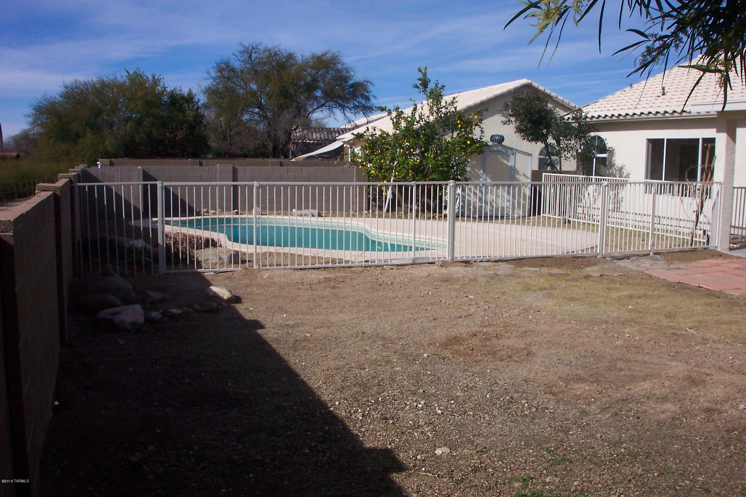 Hacienda Del Oro (1-879) - Residential