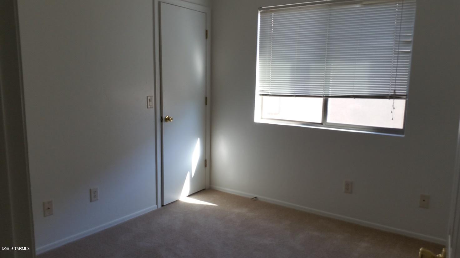 Los Arroyos Del Este Resub - Residential Lease
