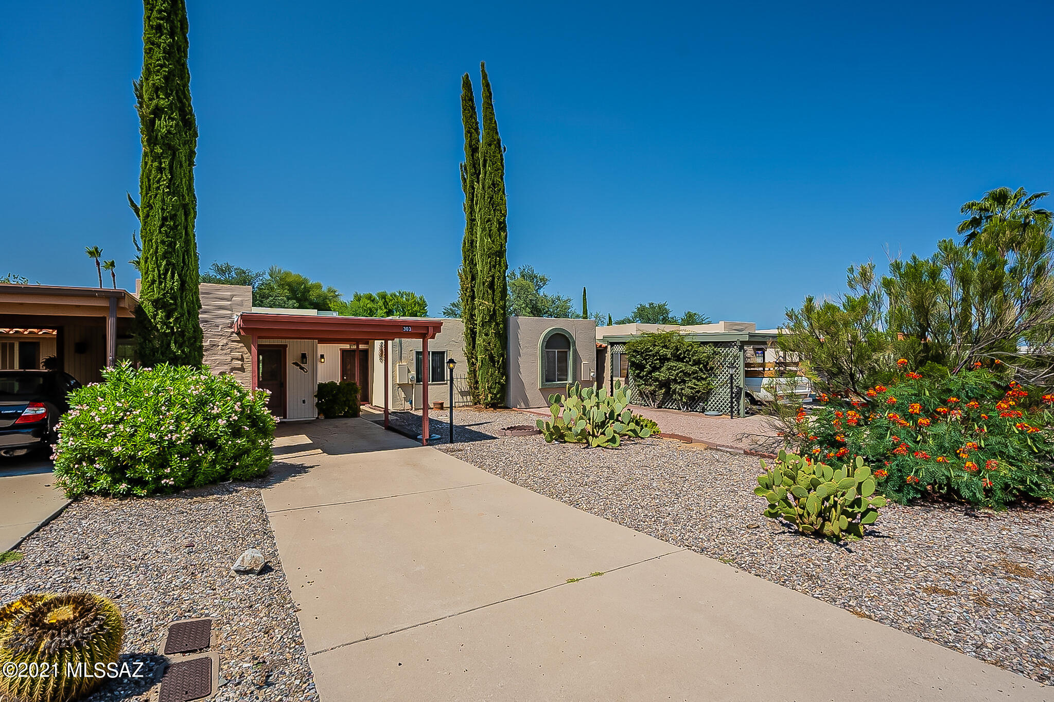 Green Valley Townhouses NO.7 - Residential