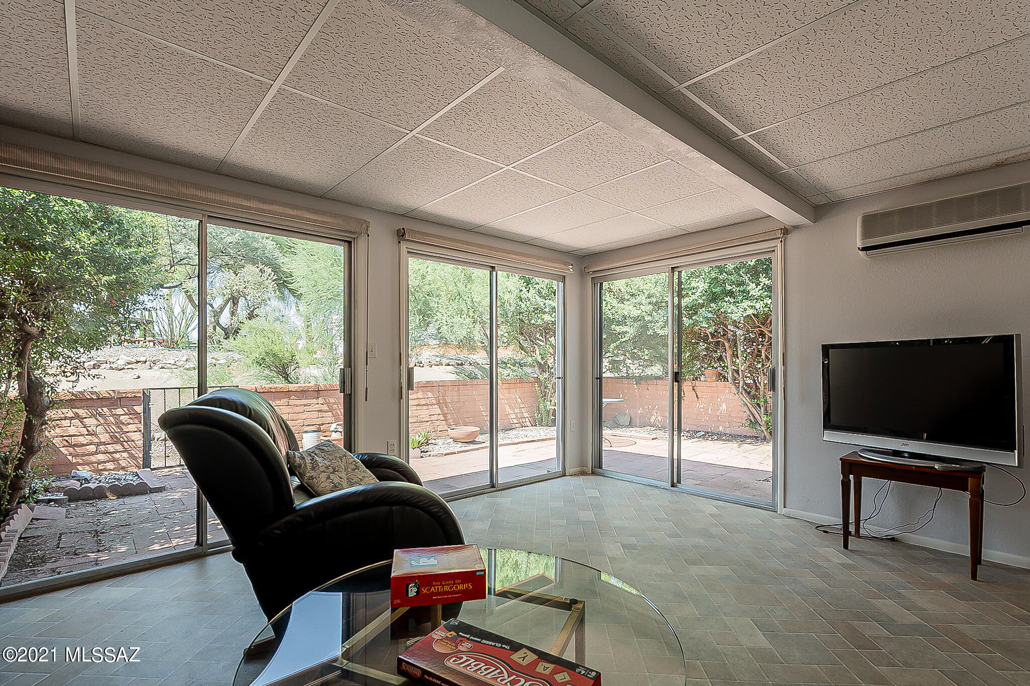 Green Valley Townhouses NO.7 - Residential