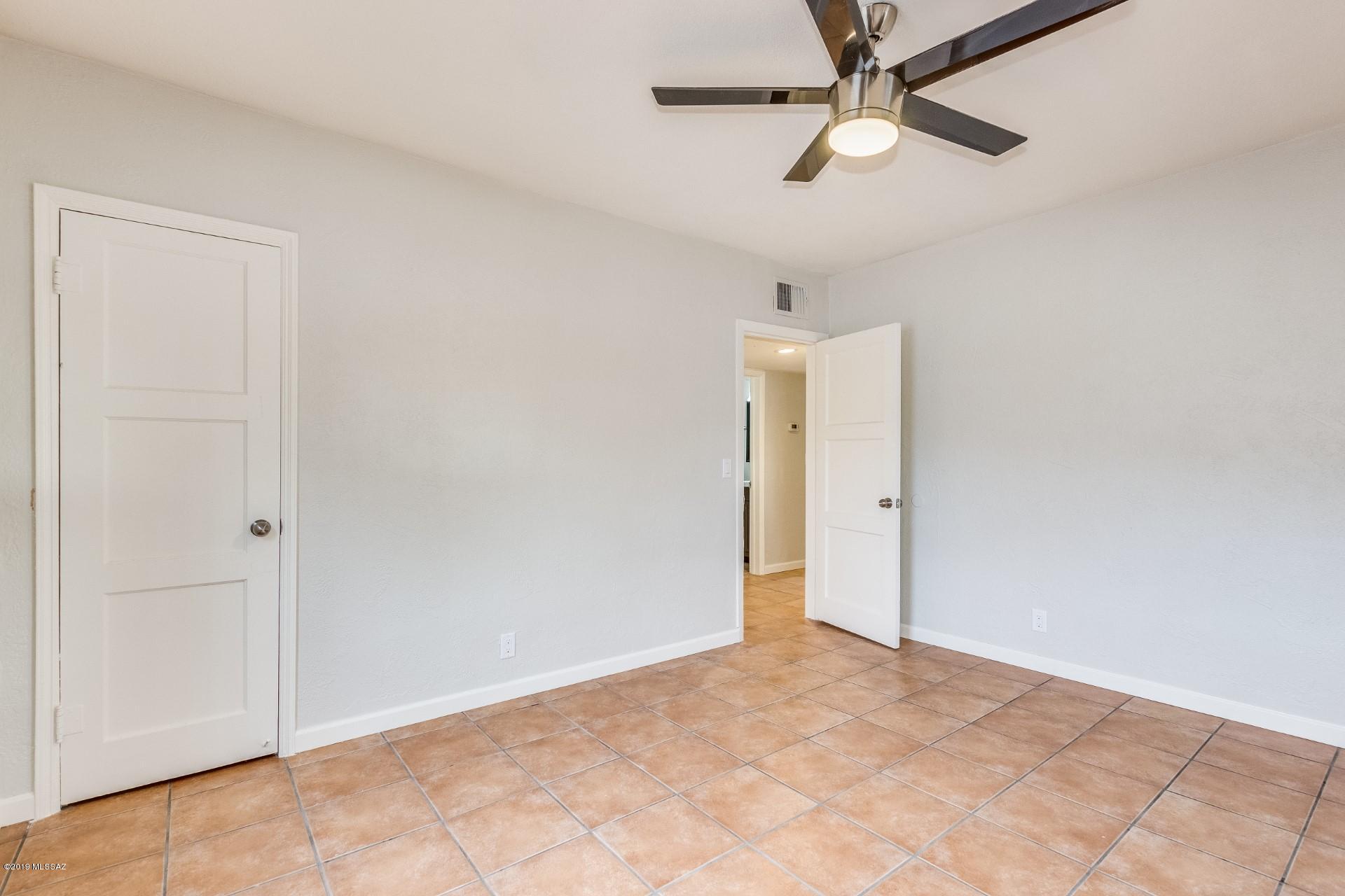 Jefferson Park Addition - Residential Income