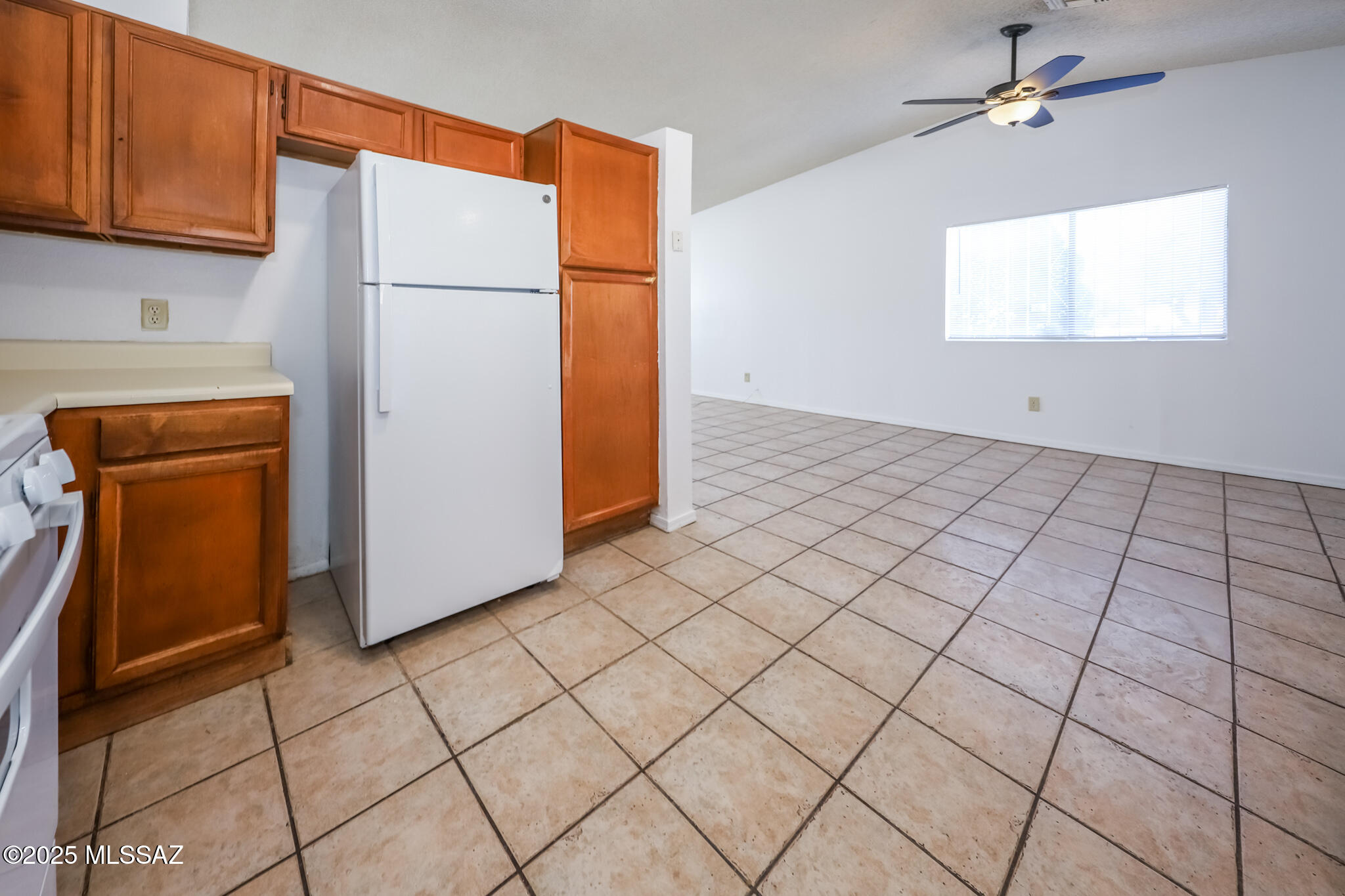 Oak Tree II at Midvale (273-519) - Residential Lease