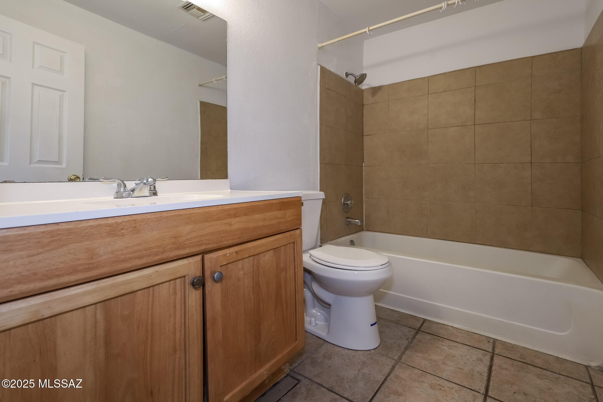 Oak Tree II at Midvale (273-519) - Residential Lease